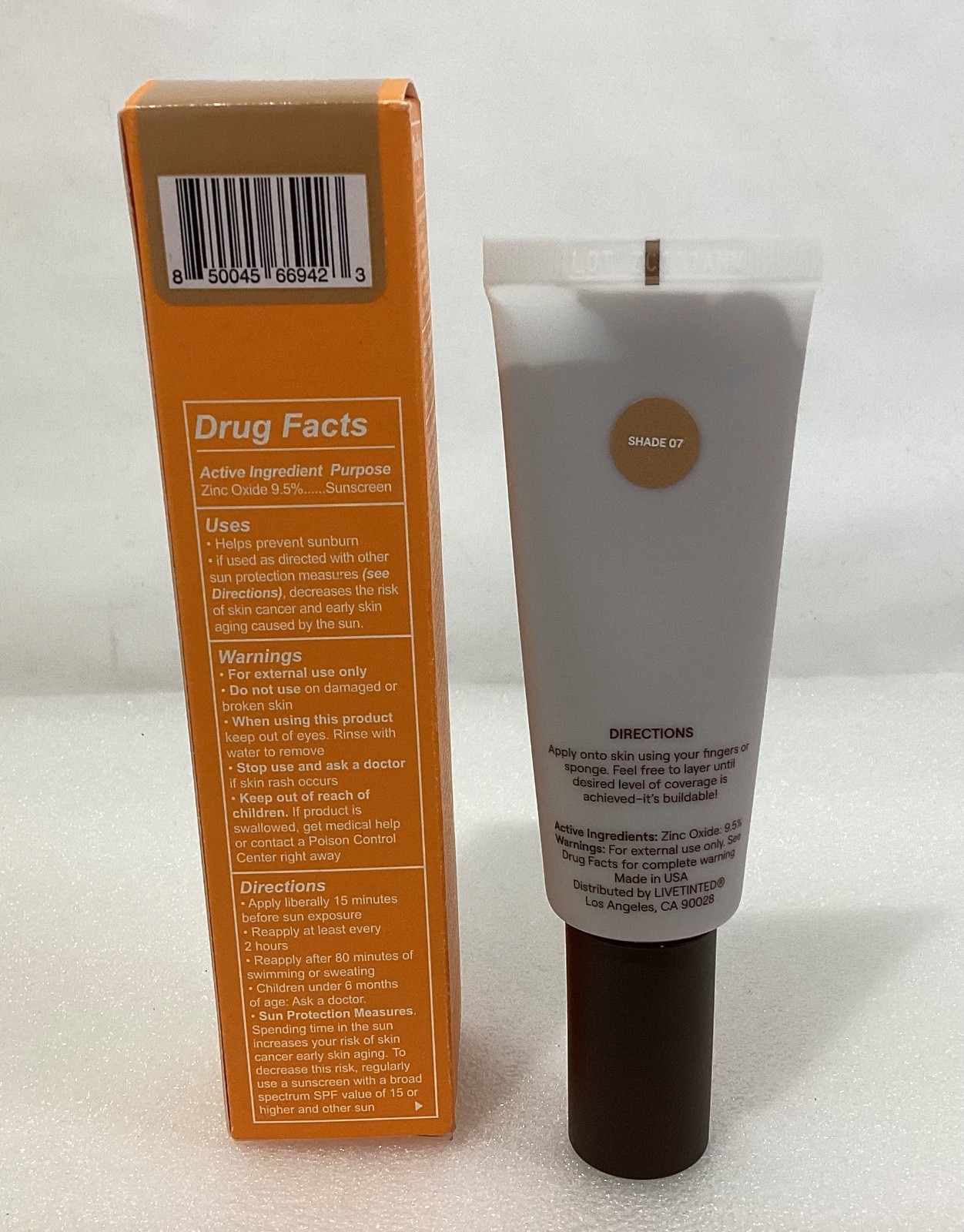 Live Tinted Shade 07 Skin Tint Hueguard Tint SPF 50 1.35 Fl.oz. / 40 ml