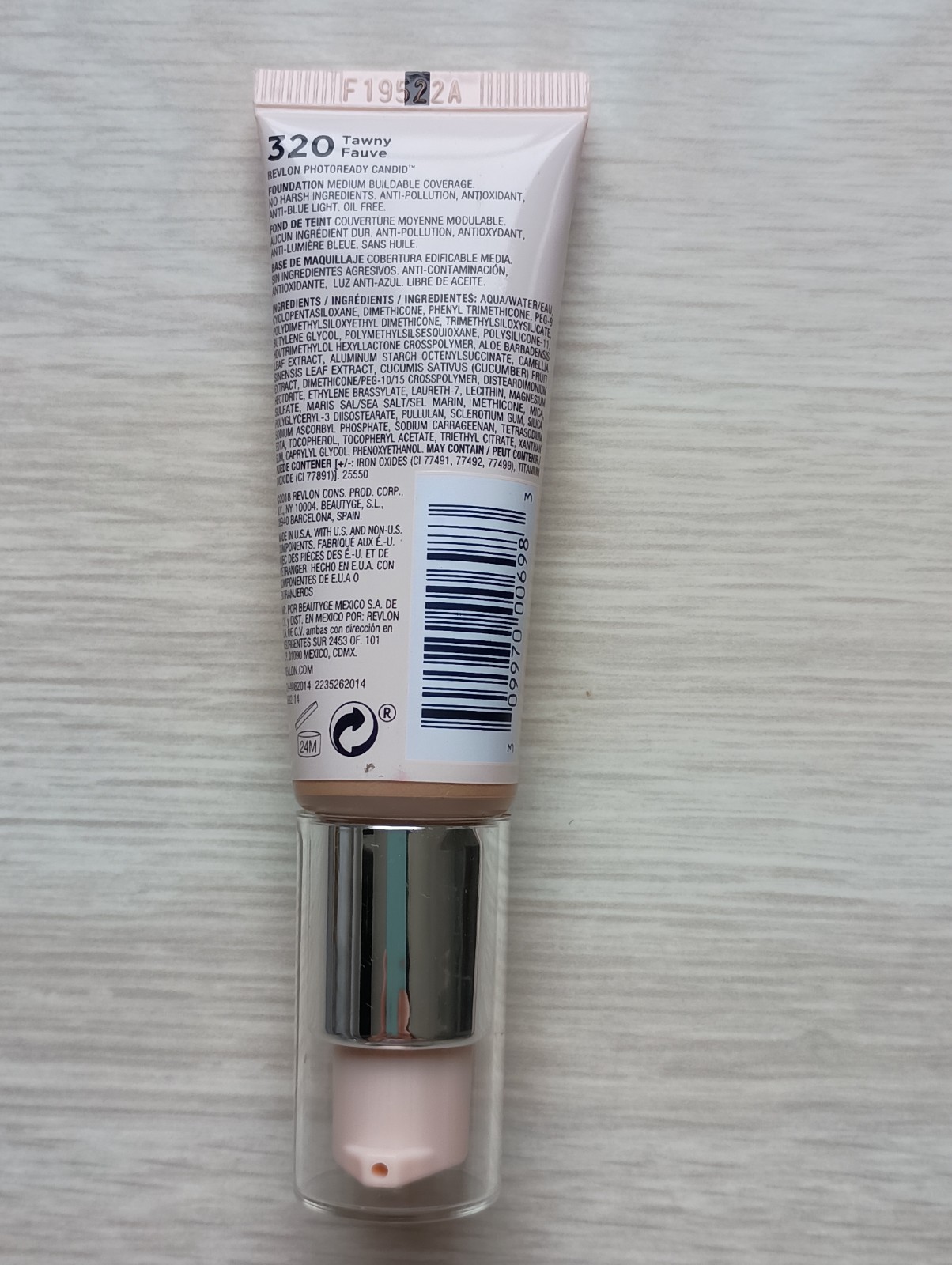 Revlon Combo 5 Products Mascara, Foundation, Concealer, Lipstick and Eyeliner