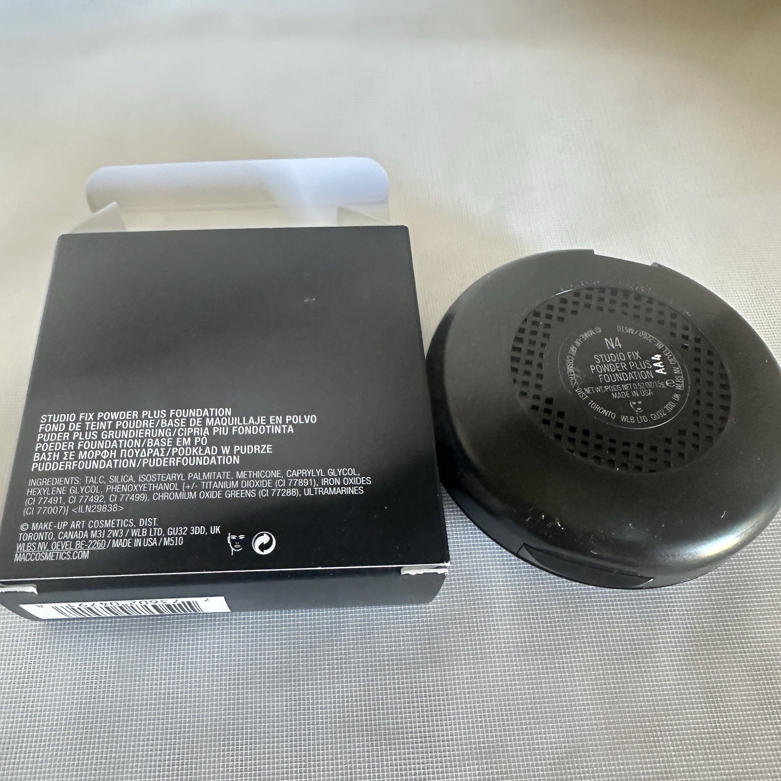 MAC Studio Fix Powder Plus Foundation Shade -C40-0.52oz/ 15g New In Box
