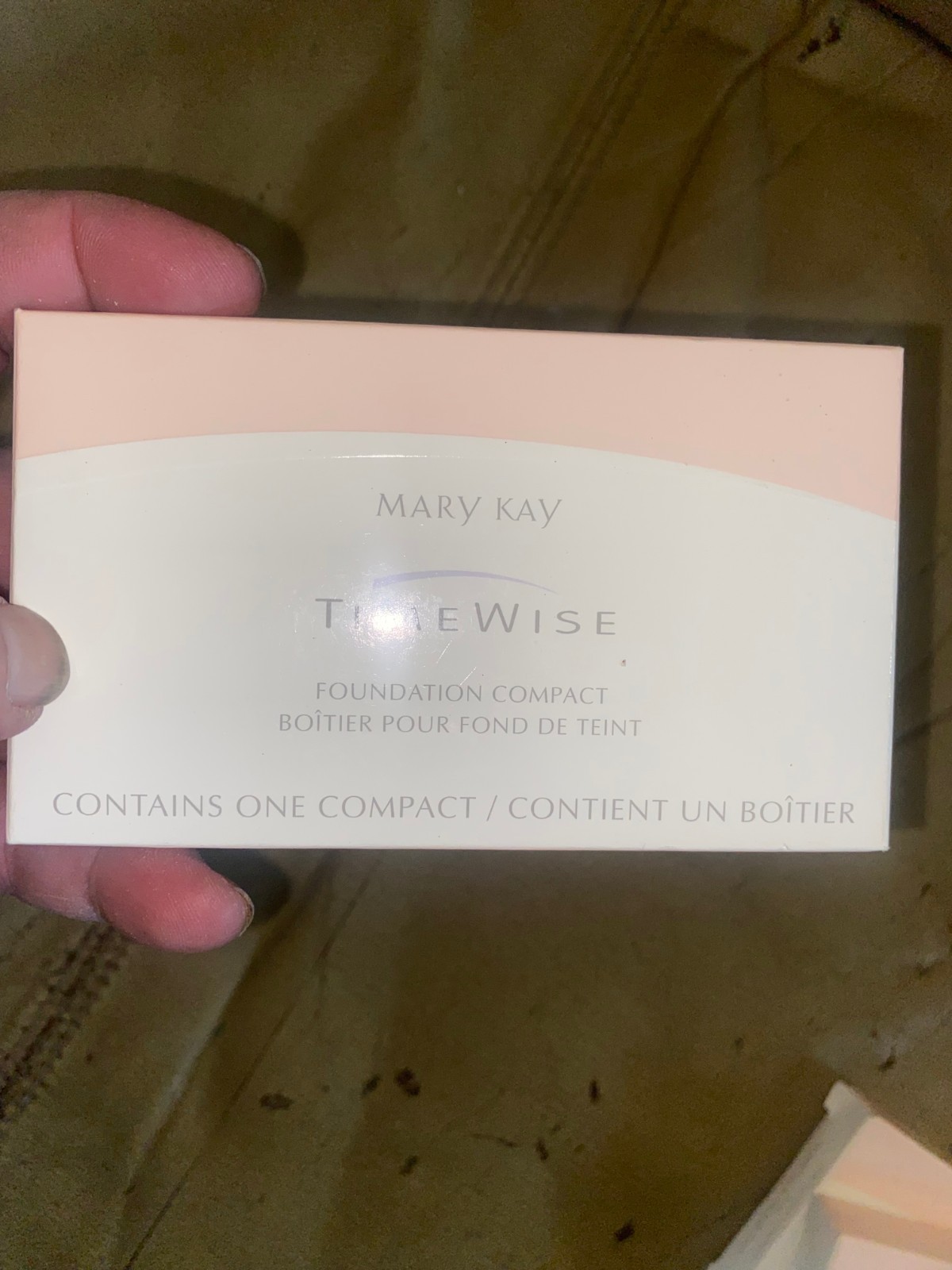 Mary Kay Time Wise, Foundation Compact