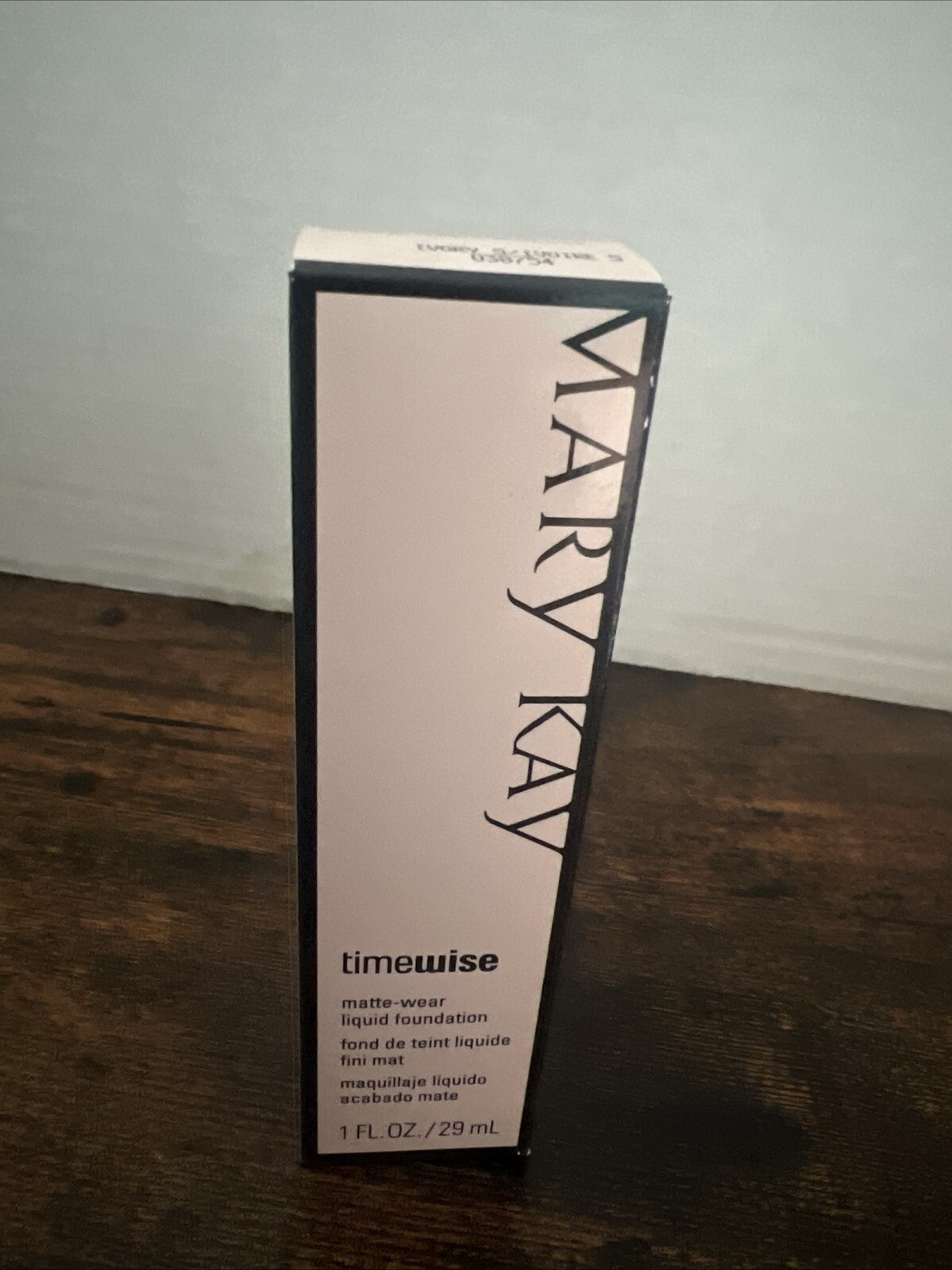 Mary Kay Timewise Matte-wear Liquid Foundation Ivory 5 1 Fl. Oz. #038754