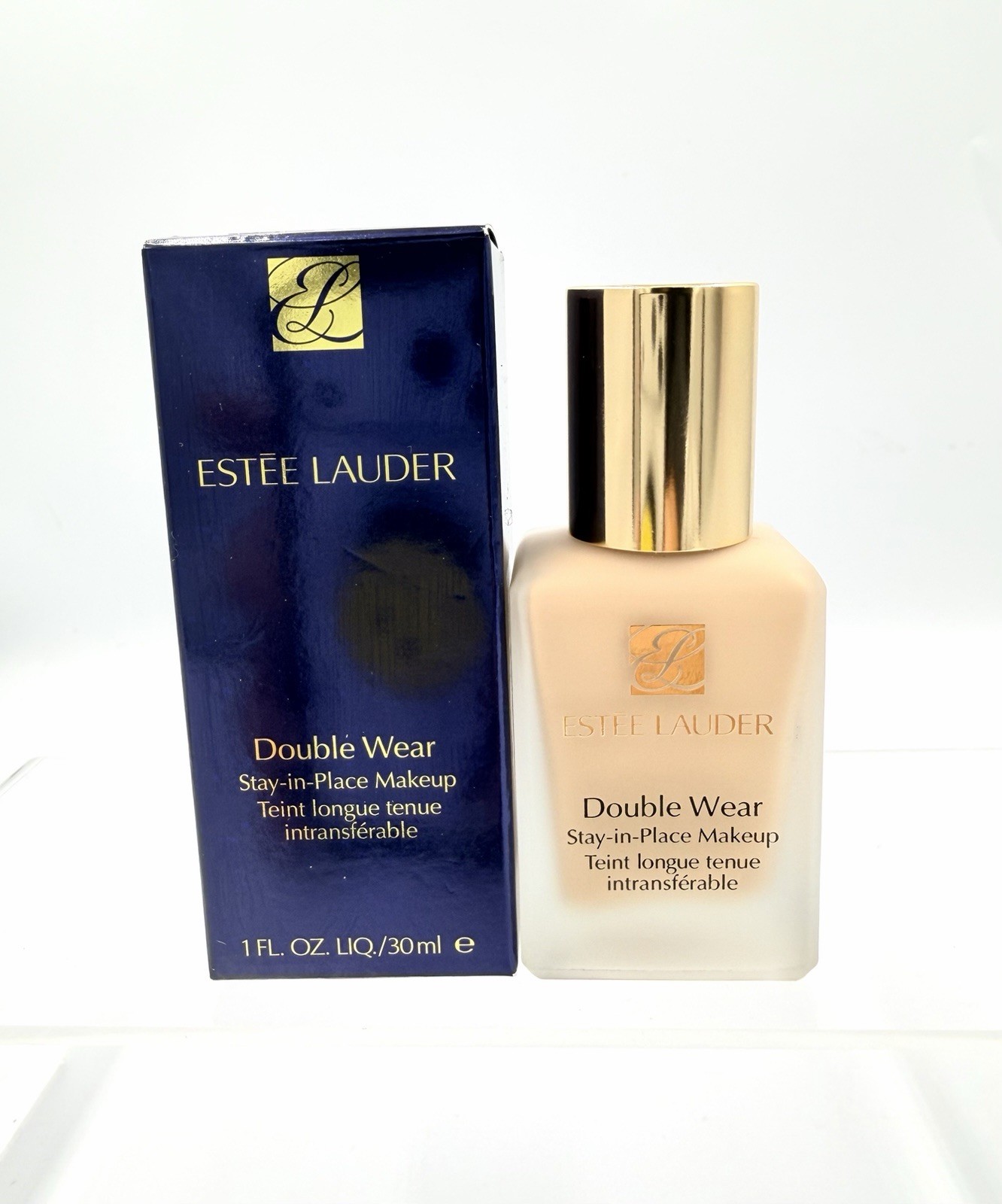 Estee Lauder Double Wear Stay In Place Makeup 2C0 Cool Vanilla 1 fl oz 30 ml NIB