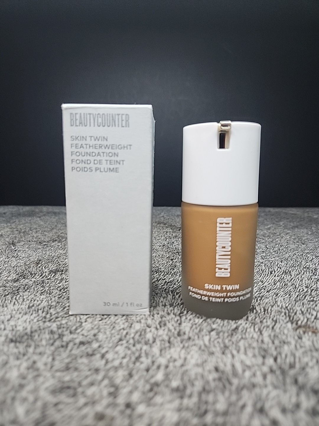Beautycounter Skin Twin Featherweight Foundation TAN 460 Brand New!