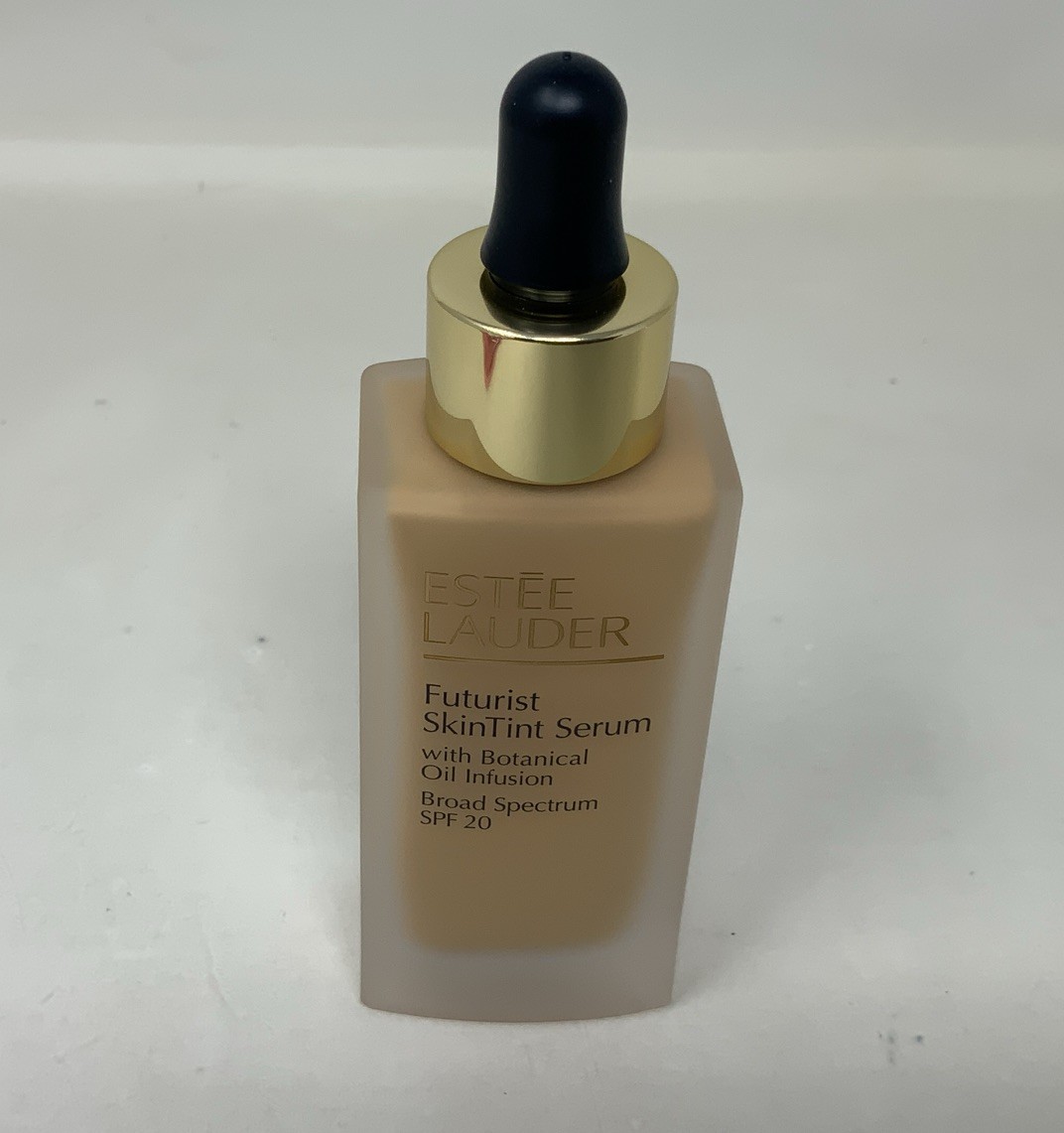 Estée Lauder Futurist SkinTint Serum Foundation 1 Fl Oz – 4W1 Honey Bronze