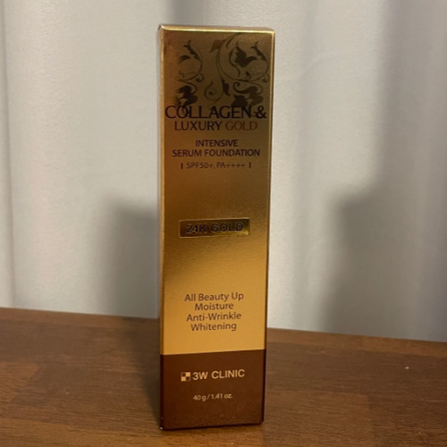 3W Clinic Collagen Gold Foundation 24K Serum SPF50+ Anti-Wrinkle 40g