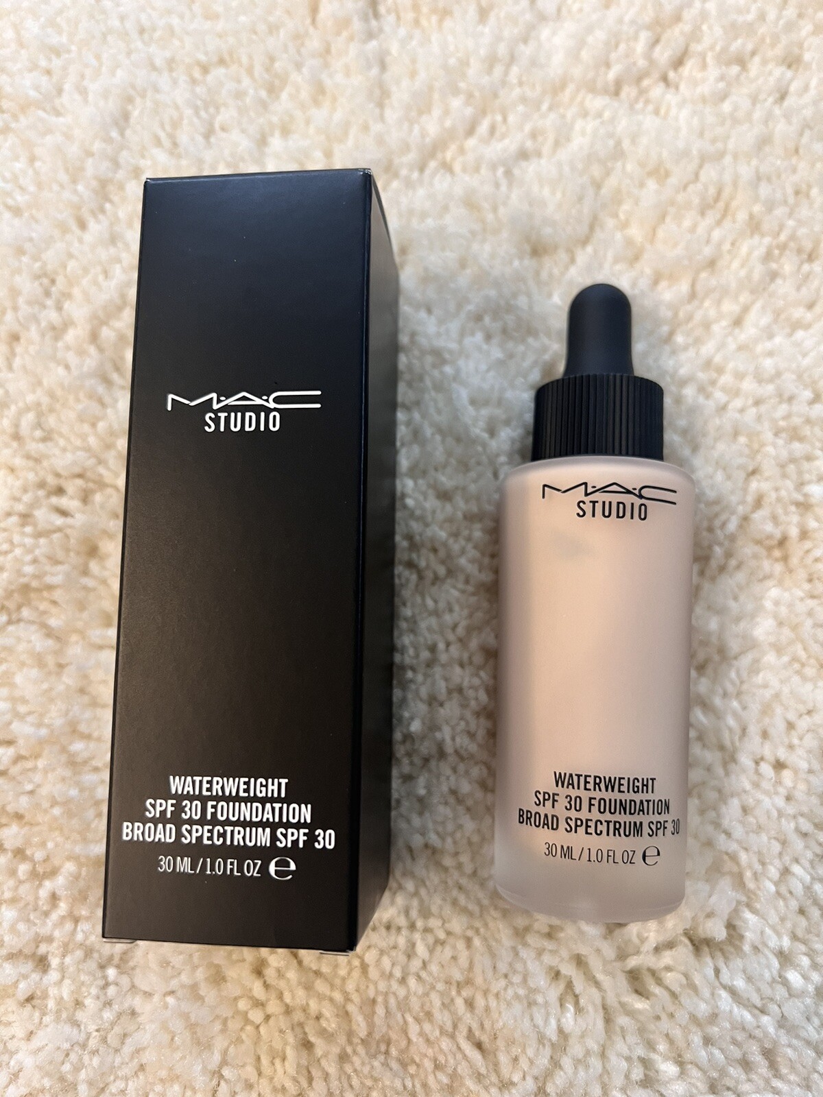 MAC Waterweight SPF 30 Foundation ~ NW15 ~ 30ml/1oz Full Size NIB