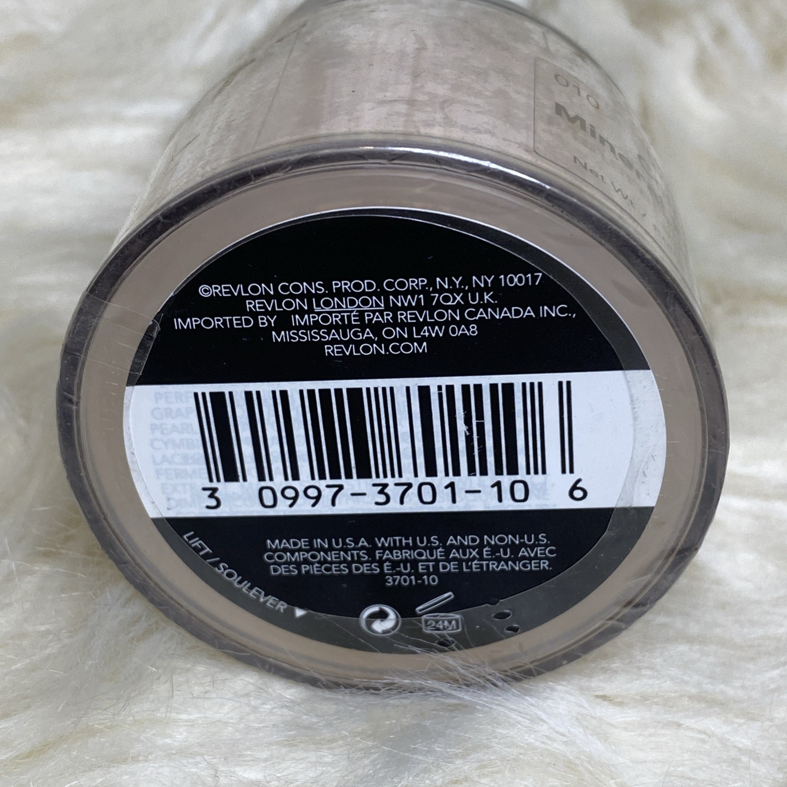 Revlon ColorStay Mineral Foundation Makeup #010 FAIR New. Sealed. Collectible