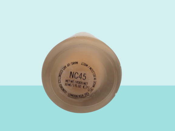MAC STUDIO WATERWEIGHT SPF30 FOUNDATION NC45 1 OZ