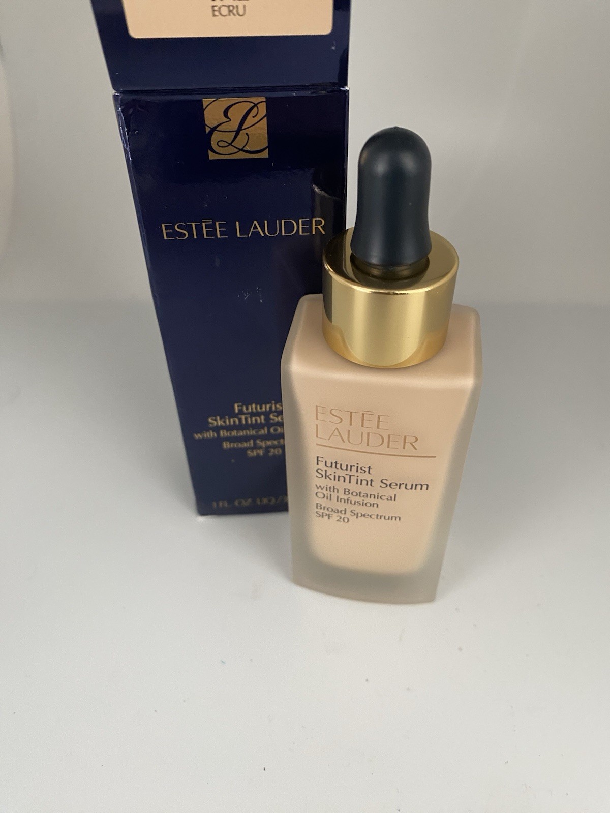 Estee Lauder Futurist Skin Tint Serum -1N2 Ecru – NIB
