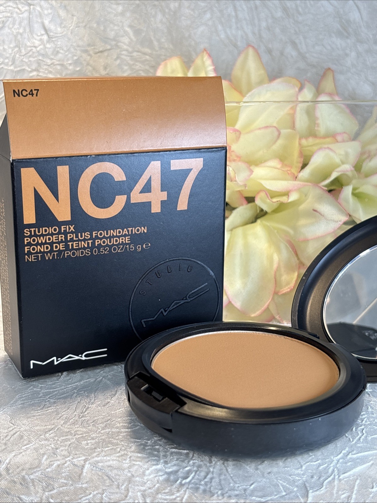 MAC Studio Fix Powder Plus Foundation – NC47 – w/puff FS ORIGINAL NIB FreeShip