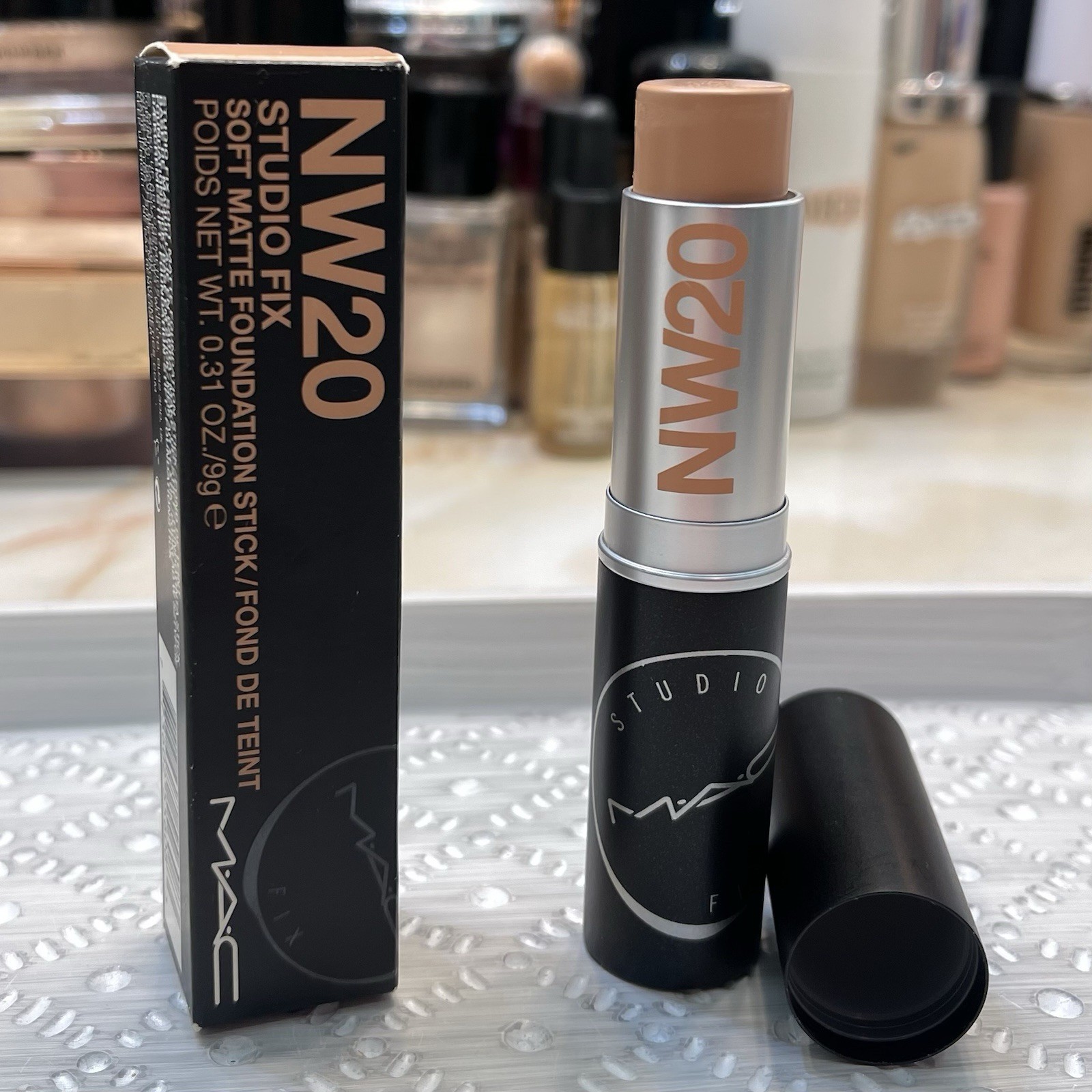 MAC ~ ‘NW20’ ~ Studio Fix Soft Matte Foundation Stick ~ Full Size 9 g ~ NIB