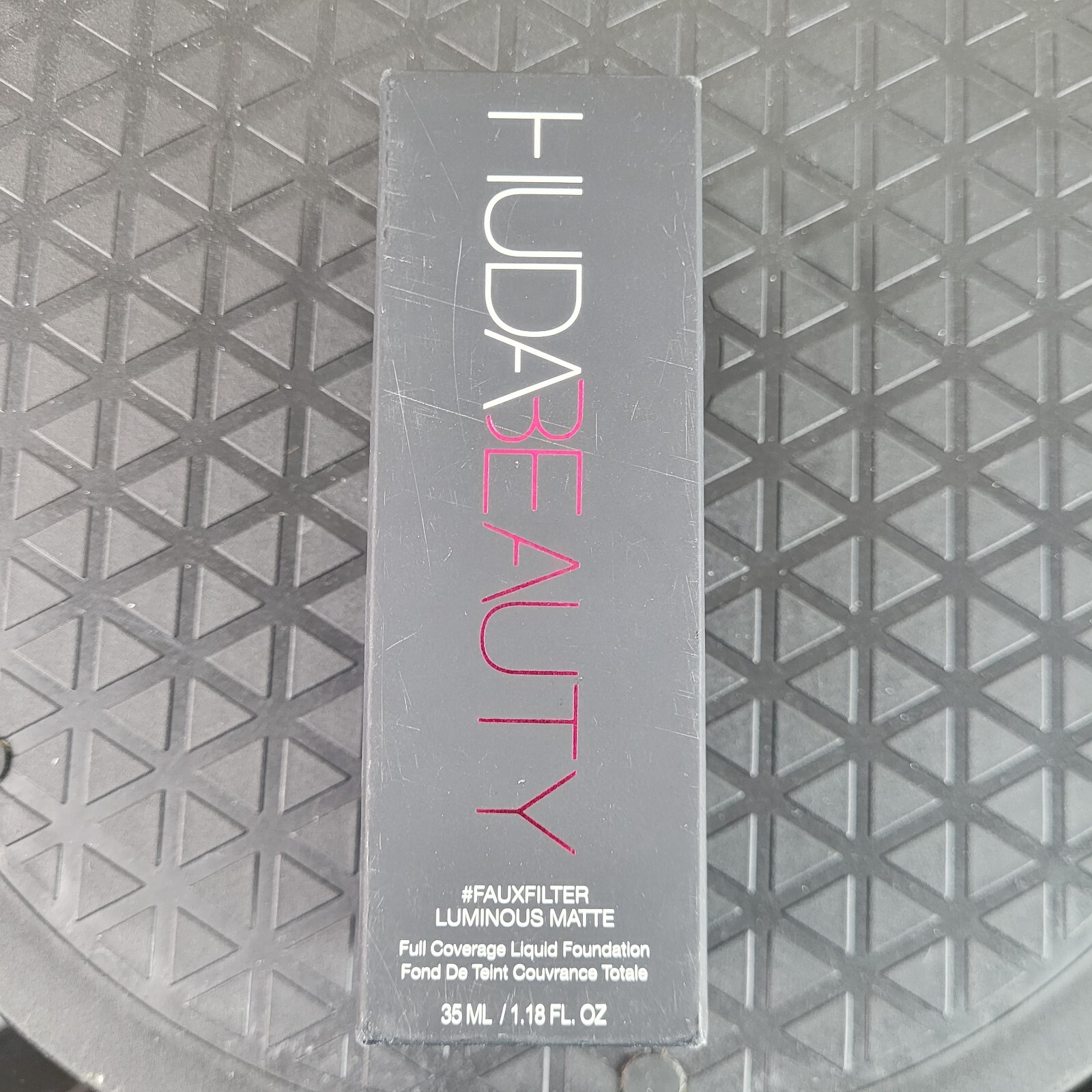 Huda Beauty #Fauxfilter Skin Finish Foundation Stick Milkshake 100B NIB