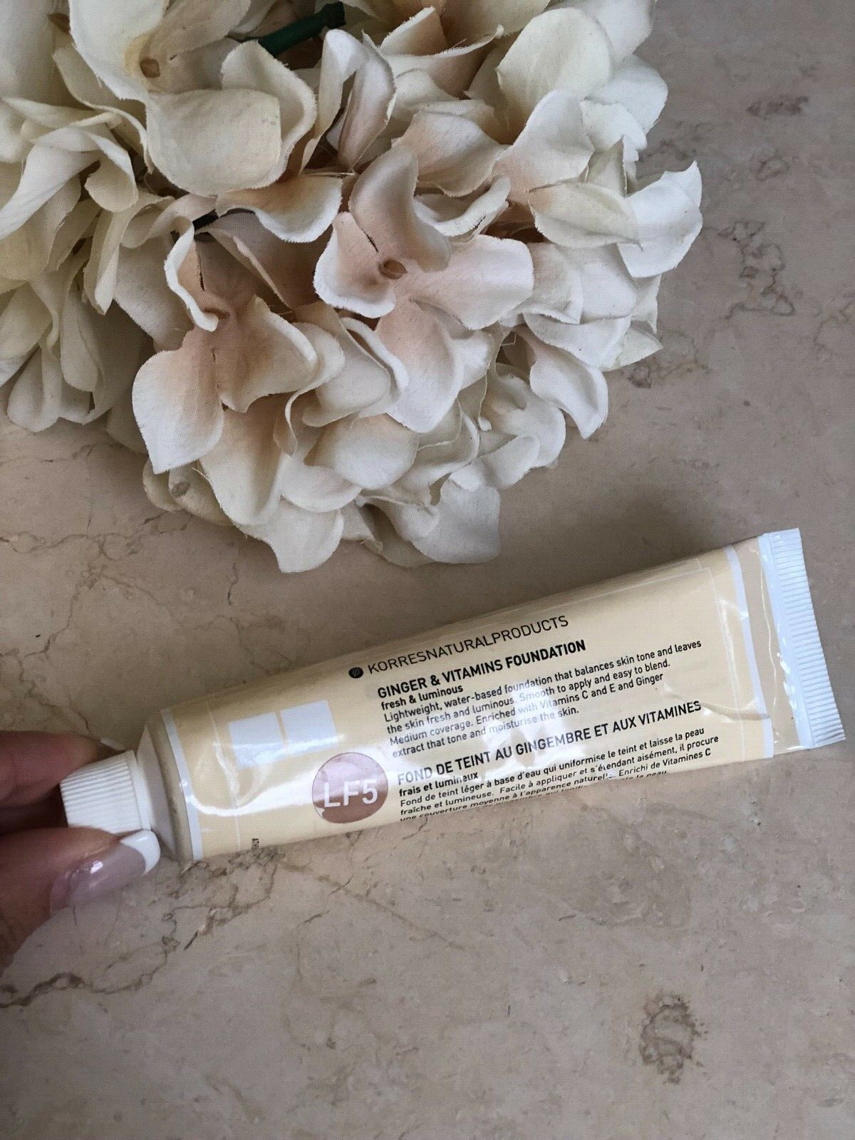 NEW Korres Natural Products Ginger & Vitamins Foundation SPF10 Shade LF5 1.35 oz
