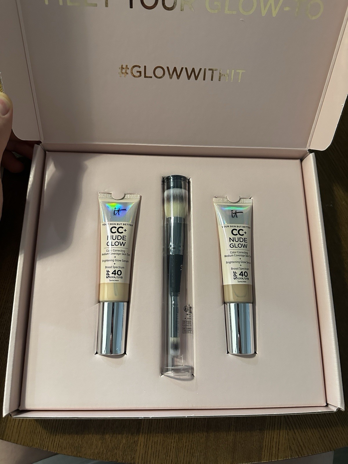 IT Cosmetics CC+ Nude Glow SPF 40 Set – 2 Tubes + Brush | New Sealed Gift Box
