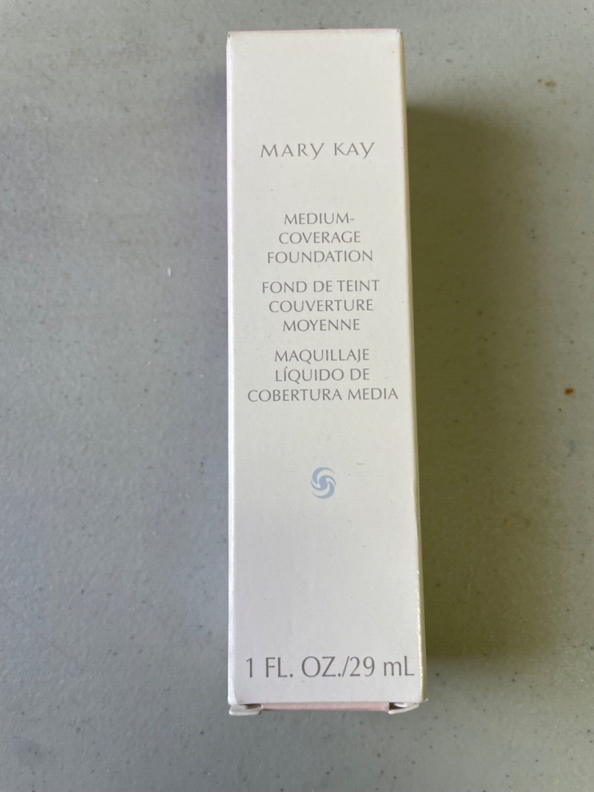 Mary Kay Ivory 202 Medium Coverage Foundation 1oz PINK CAP Discontinued 356800