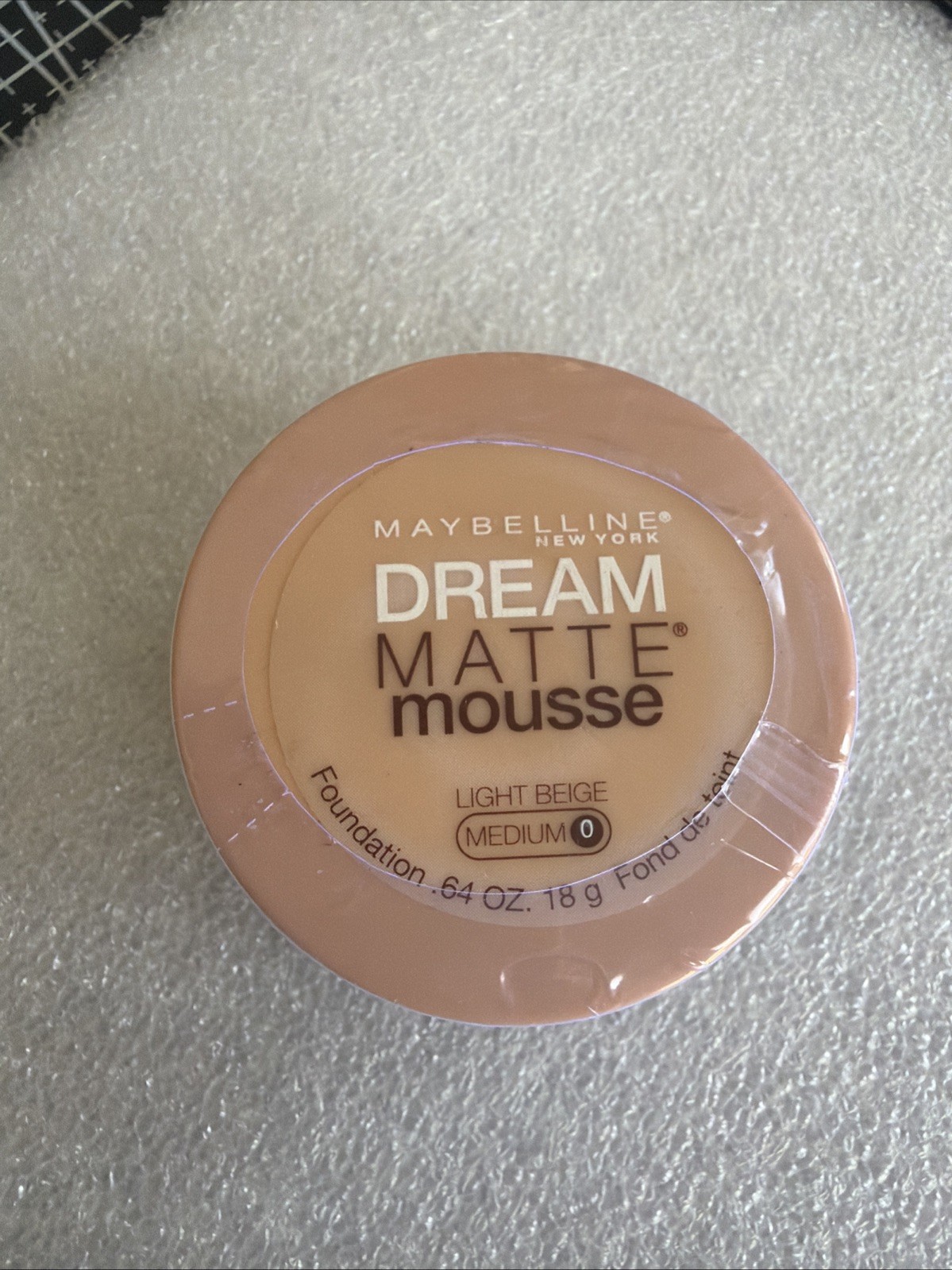 Maybelline Dream Matte Mousse Foundation LIGHT BEIGE MEDIUM 0 New Sealed