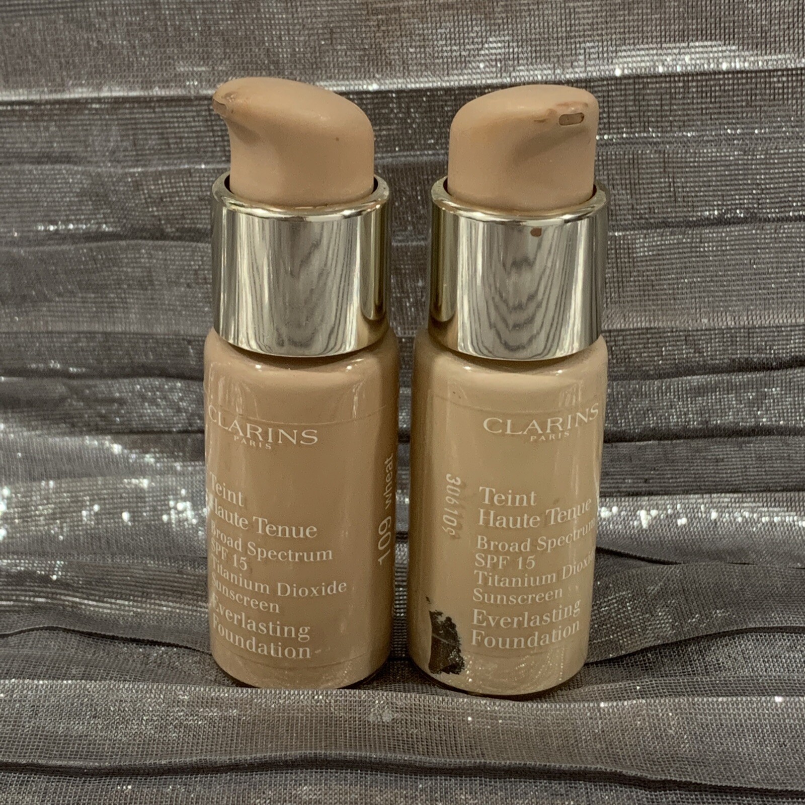 CLARINS TEINT HAUTE TENUE FOUNDATION SPF15 – 105NUDE + 109WHEAT 0.7 OzX 2