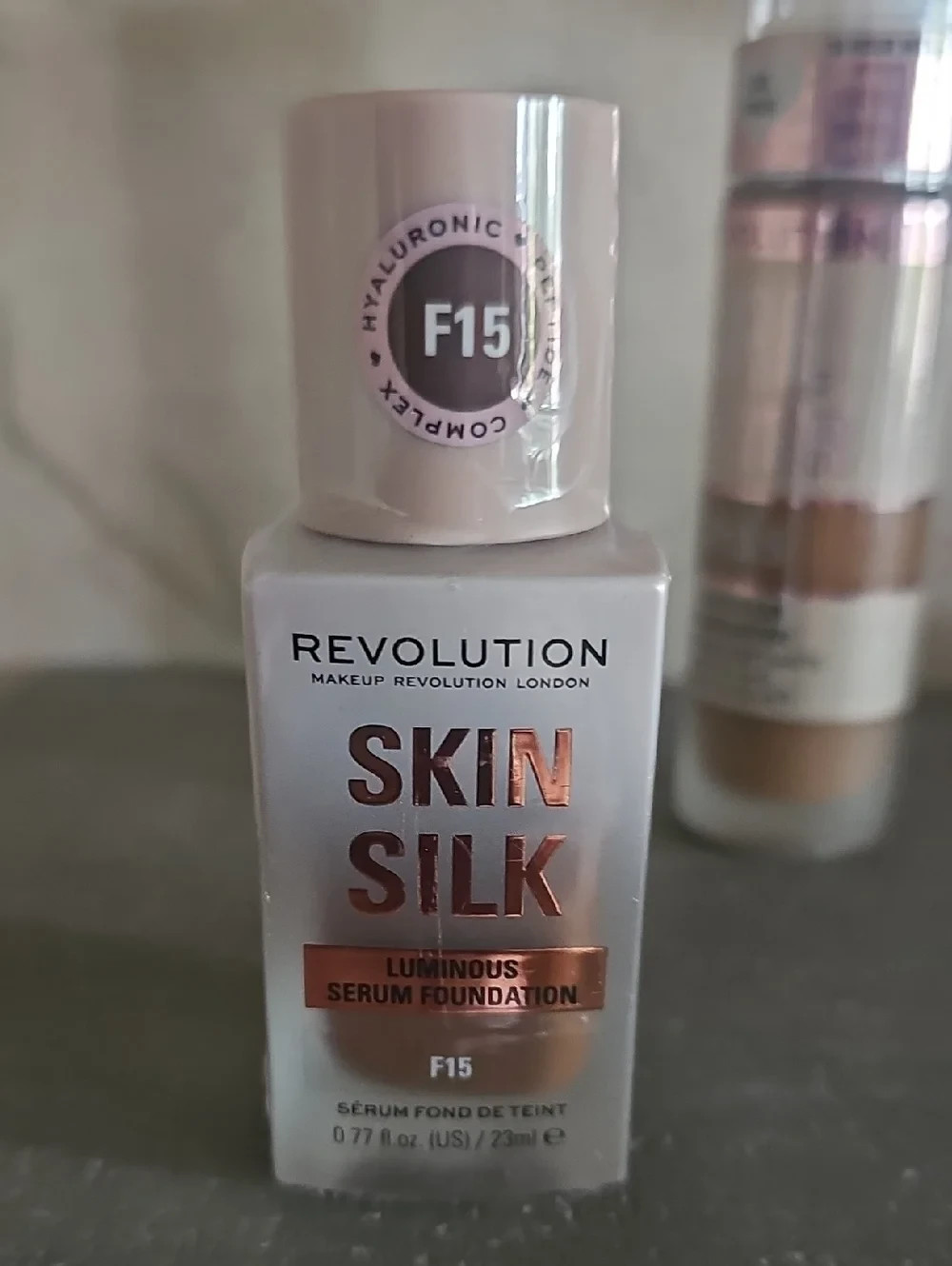 Revolution Makeup Bundle Skin Silk Luminous Serum & IRL Filter Foundation