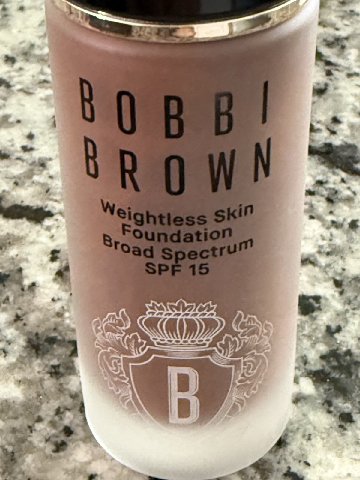 Bobbi Brown Weightless Skin Liquid Foundation Matte Medium SPF 15 Cocoa 1 fl oz