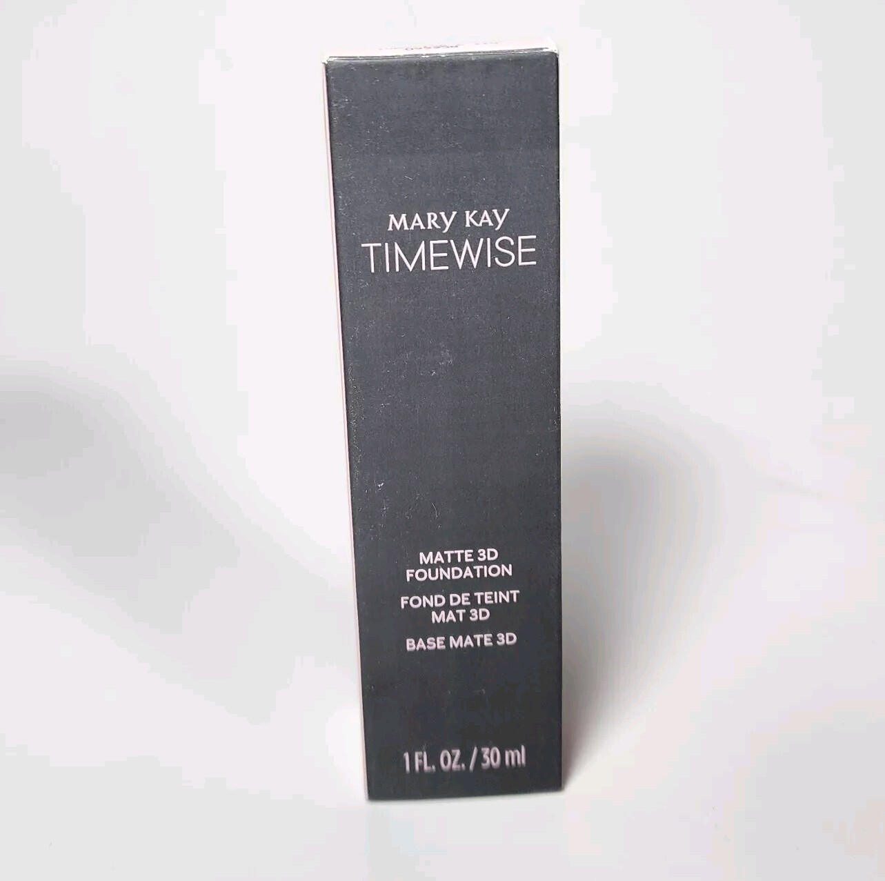 New In Box Mary Kay Timewise Matte 3D Foundation Ivory C 110 Full Size Fast Ship