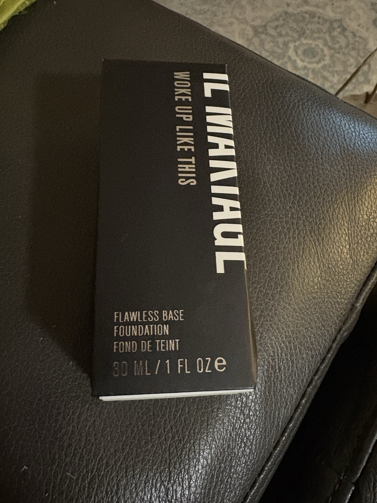 IL MAKIAG WOKE UP LIKE THIS FLAWLESS BASE FOUNDATION #20 1 OZ BOXED