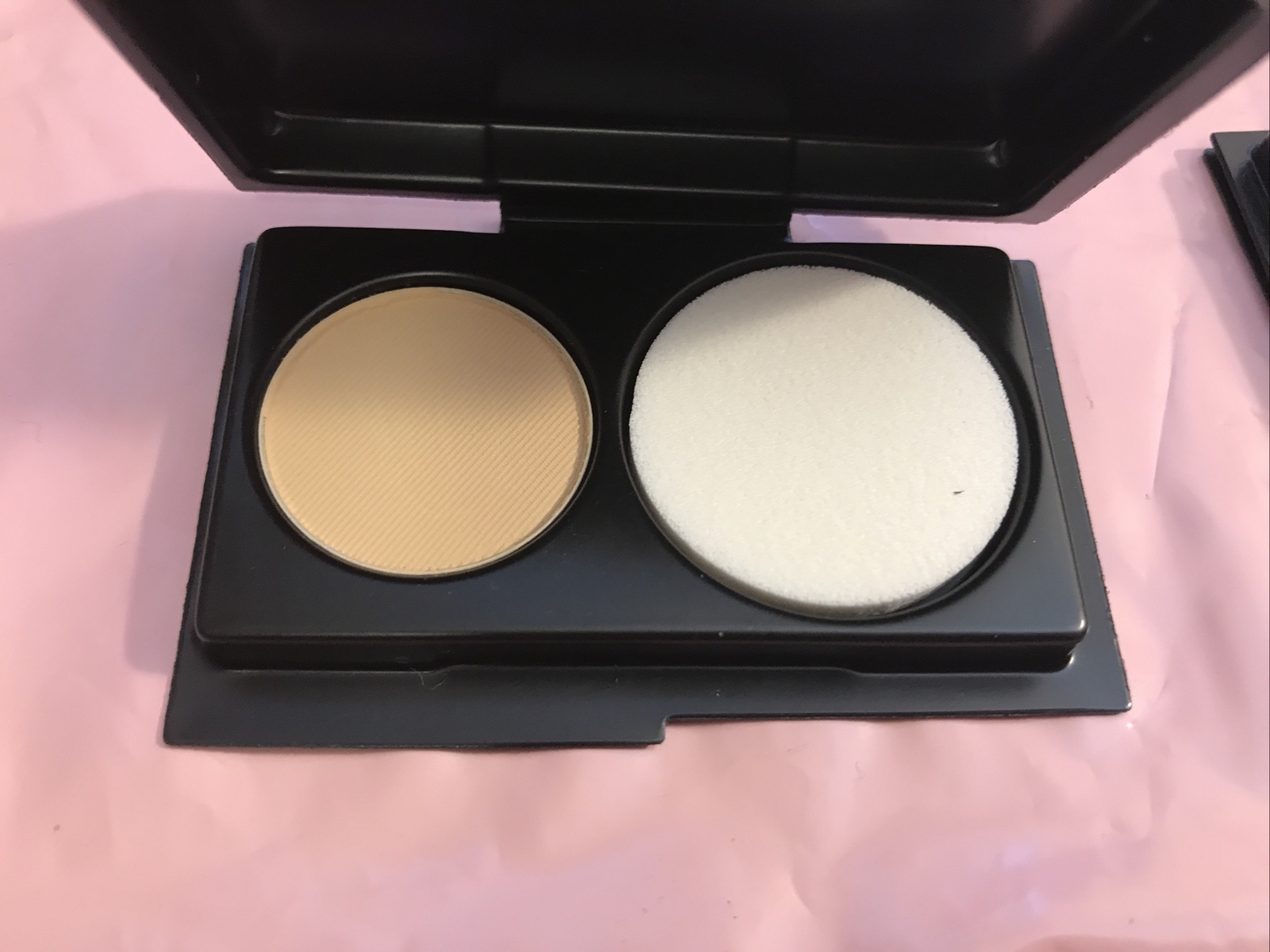 MAC Studio Fix Powder Plus Foundation NC30 Sample Size 1.5g .05 oz 3 Ct