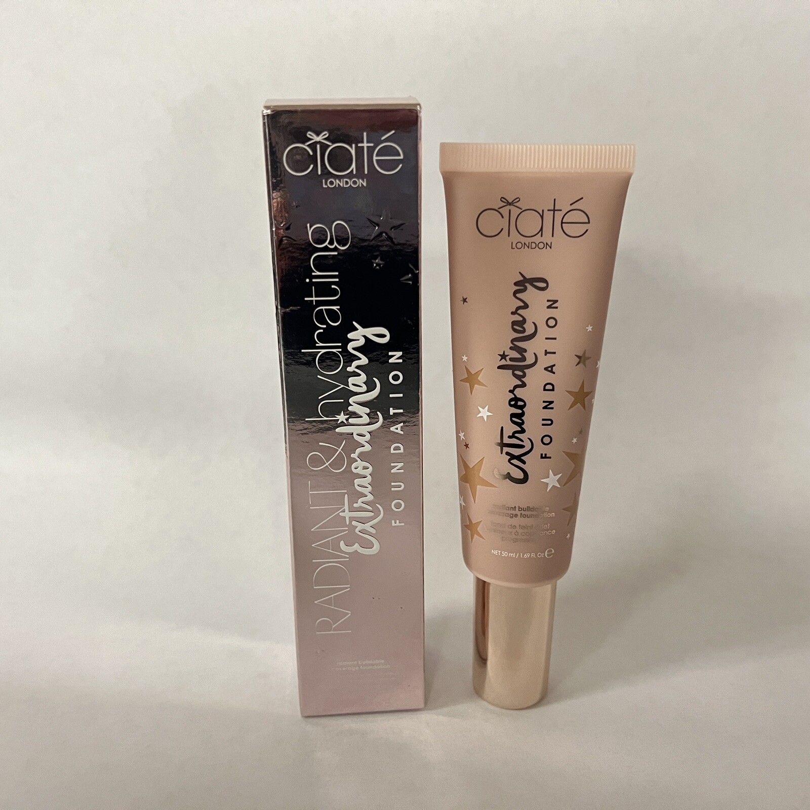 Ciate London Radiant & Extraordinary Foundation 1.69 fl oz 121N Fawn New