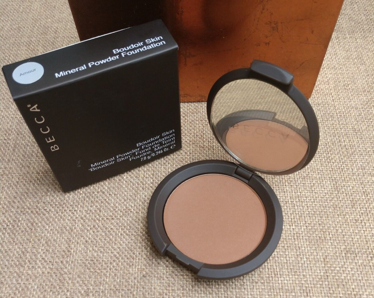 Mineral Powder Foundation by BECCA “AMOUR” -.246 oz NEW BOX