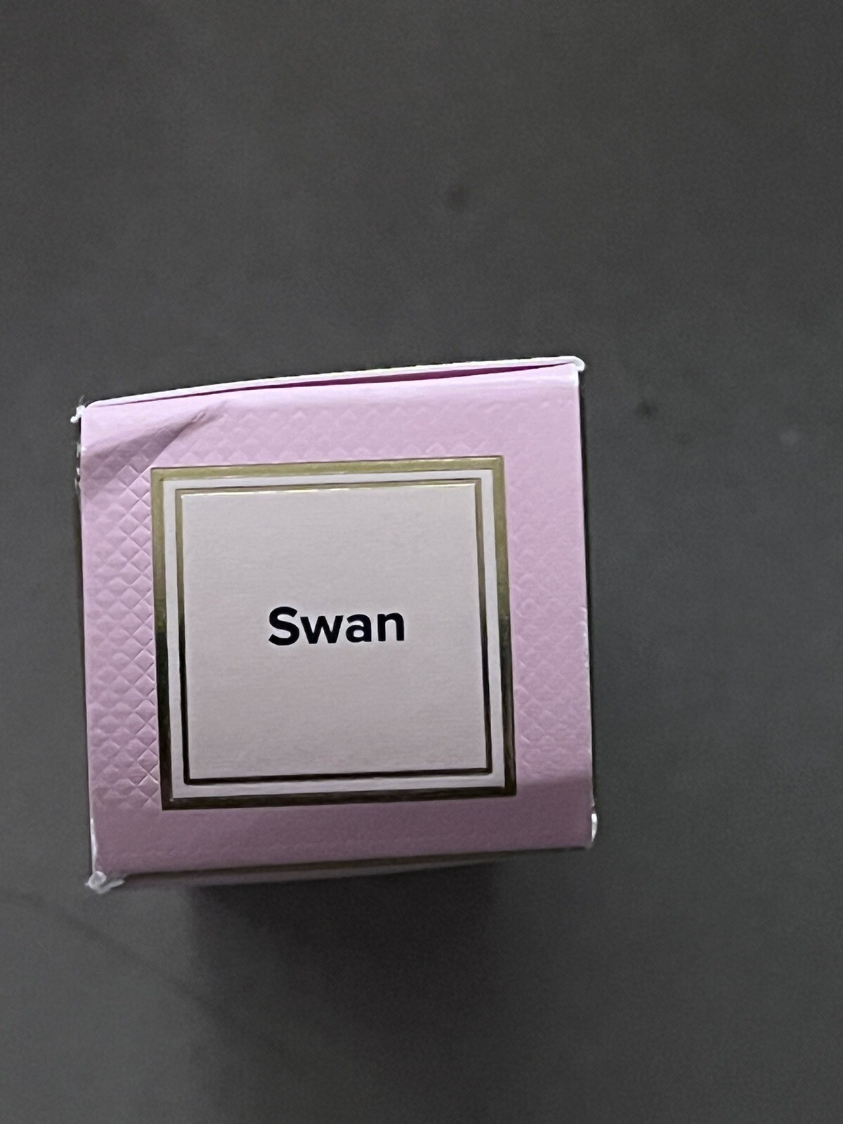 Too Faced Born This Way Matte Undetectable Super Longwear Foundation Swan Makeup