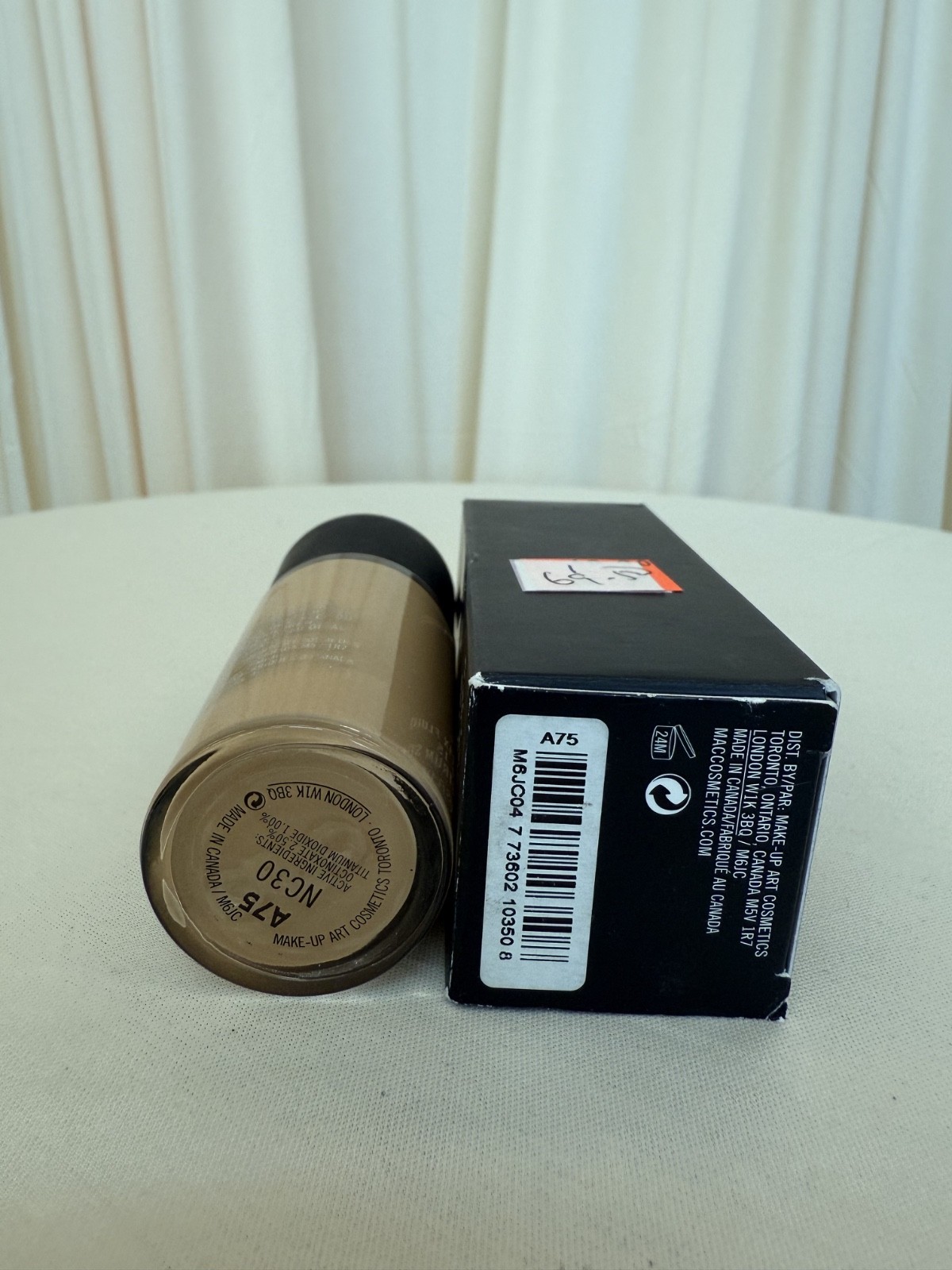 MAC Studio Fix Fluid NC 30 with SPF 15 (30ML)
