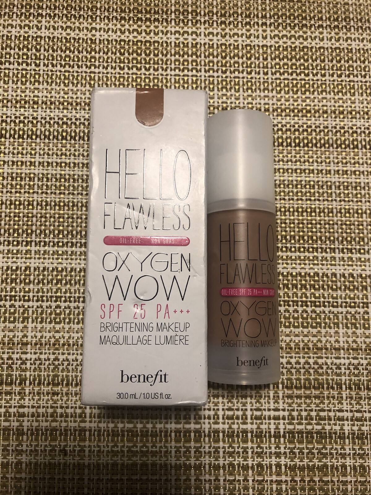Benefit hello flawless oxygen hazelnut foudation 1oz 30ml