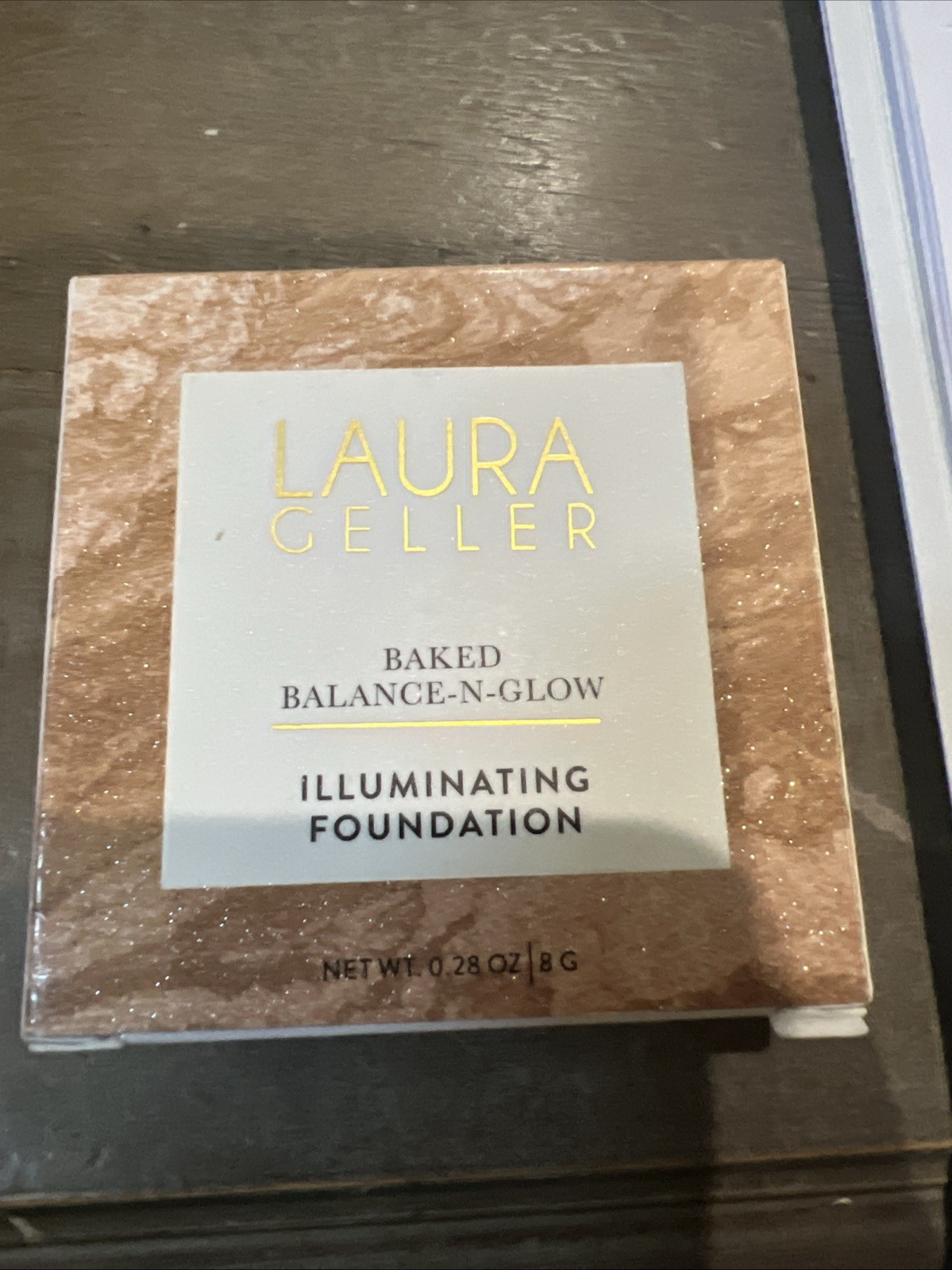 Laura Geller Balance N Glow Illuminating Foundation Golden Medium 8 g / .28 oz
