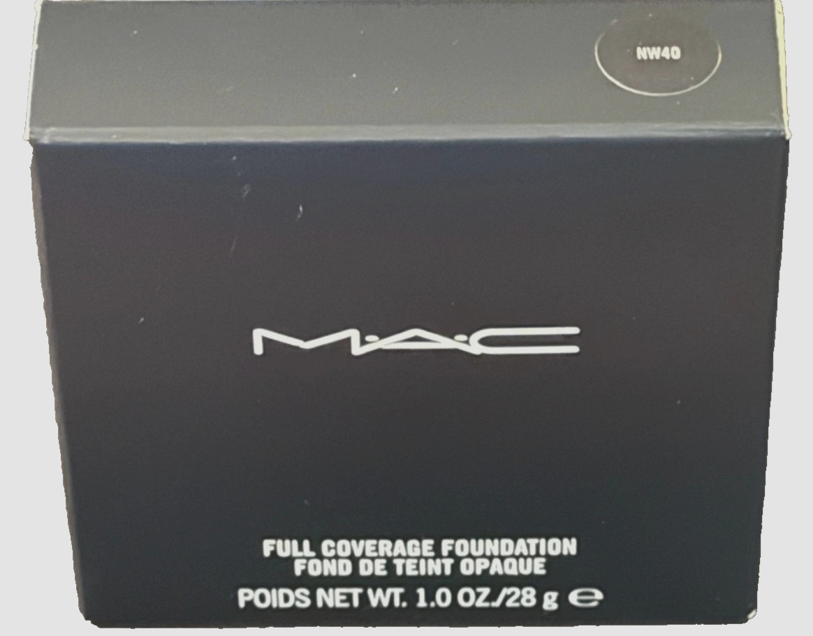 MAC Full Coverage Foundation NW40