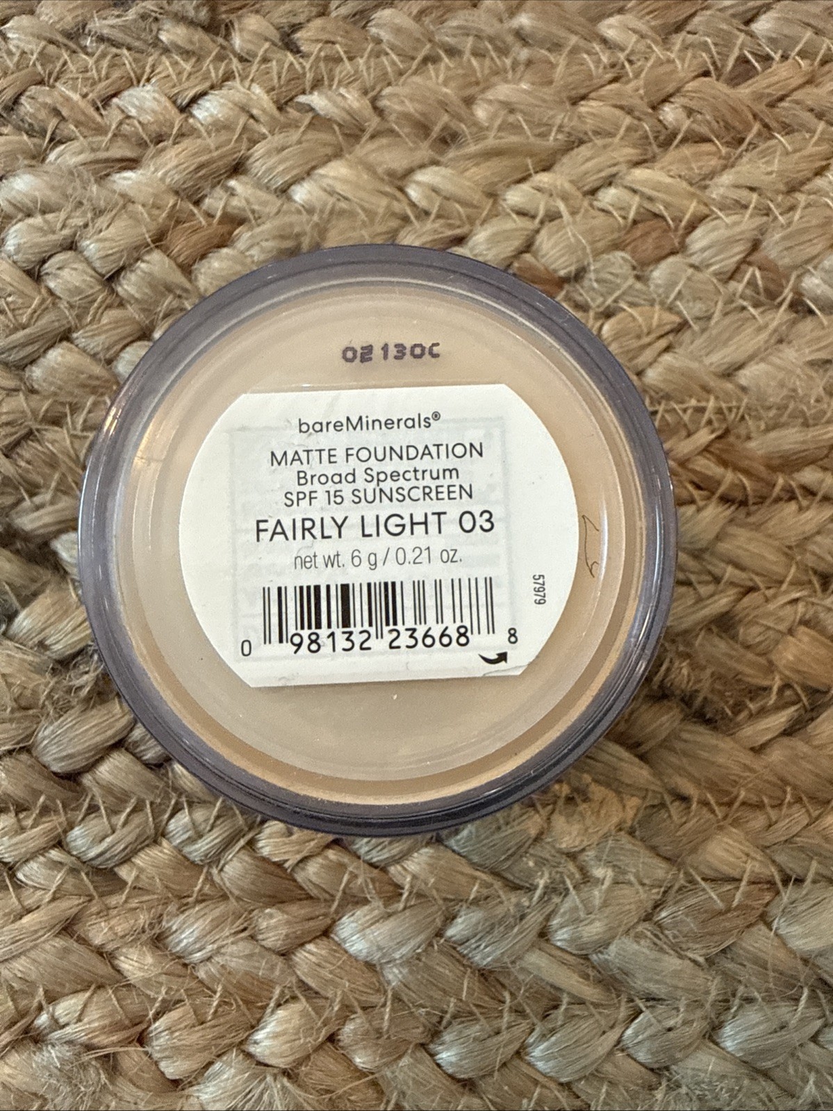 BareMinerals Matte Foundation Broad Spectrum SPF 15 – 03 Fairly Light