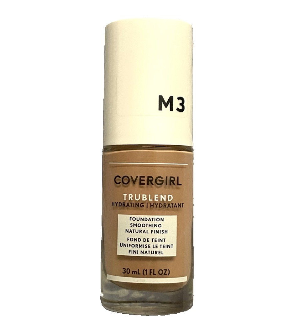 COVERGIRL TruBlend Hydrating Foundation M3 Golden Beige Smoothing Natural Finish