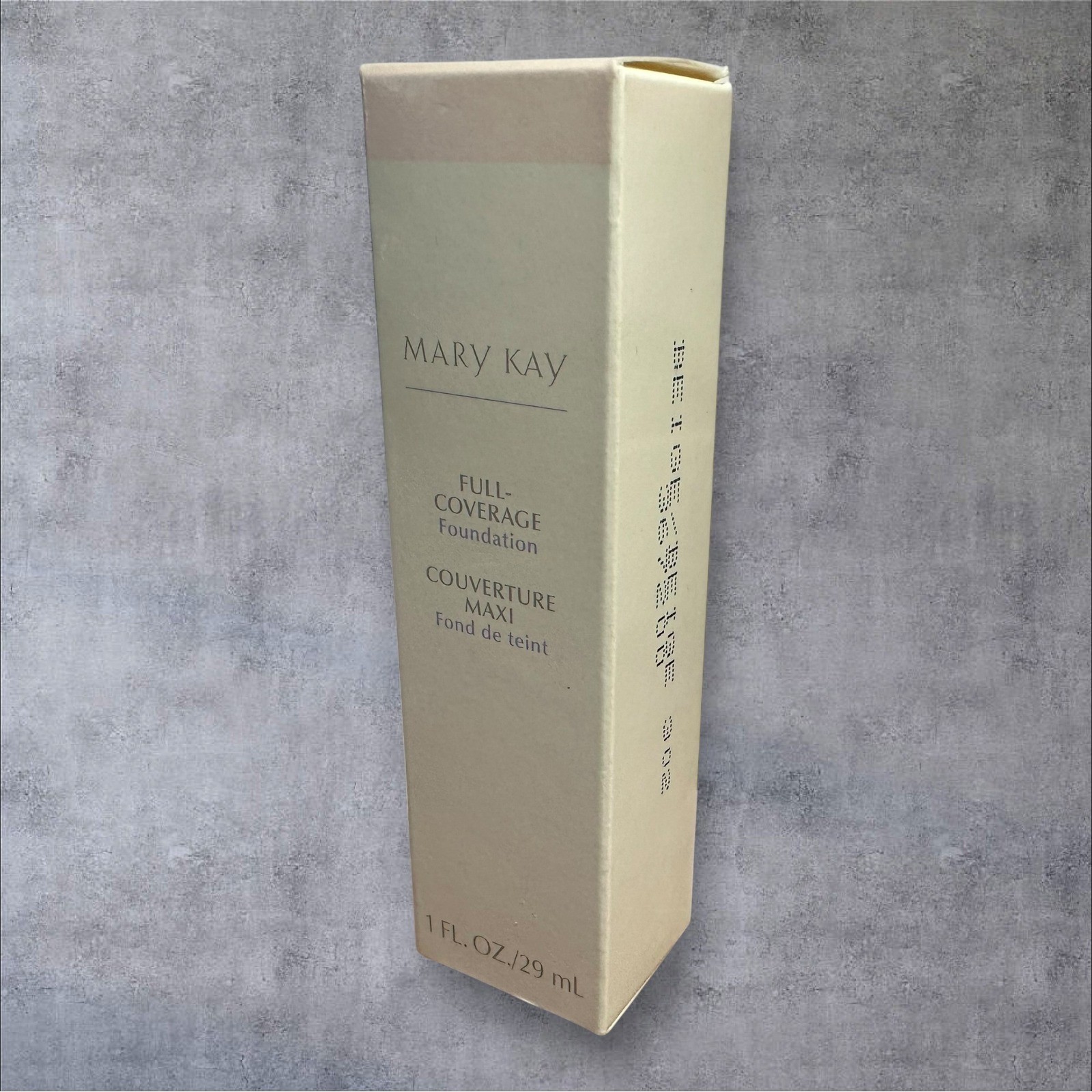 Mary Kay Full Coverage Foundation 1 oz BEIGE 302 #367200 ~ Gray Cap ~ NOS