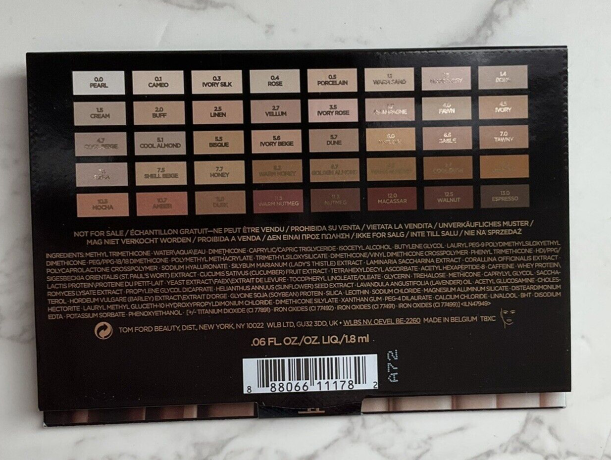 TOM FORD Traceless Soft Matte Foundation 0.5 Porcelain 4.0 Fawn 7.2 Sepia Mocha
