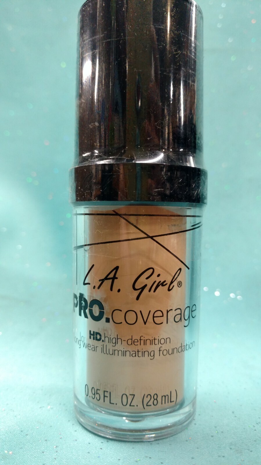 LA GIRL Pro Coverage HD ILLUMINATING FOUNDATION Long Wear Makeup FAIR .95 oz