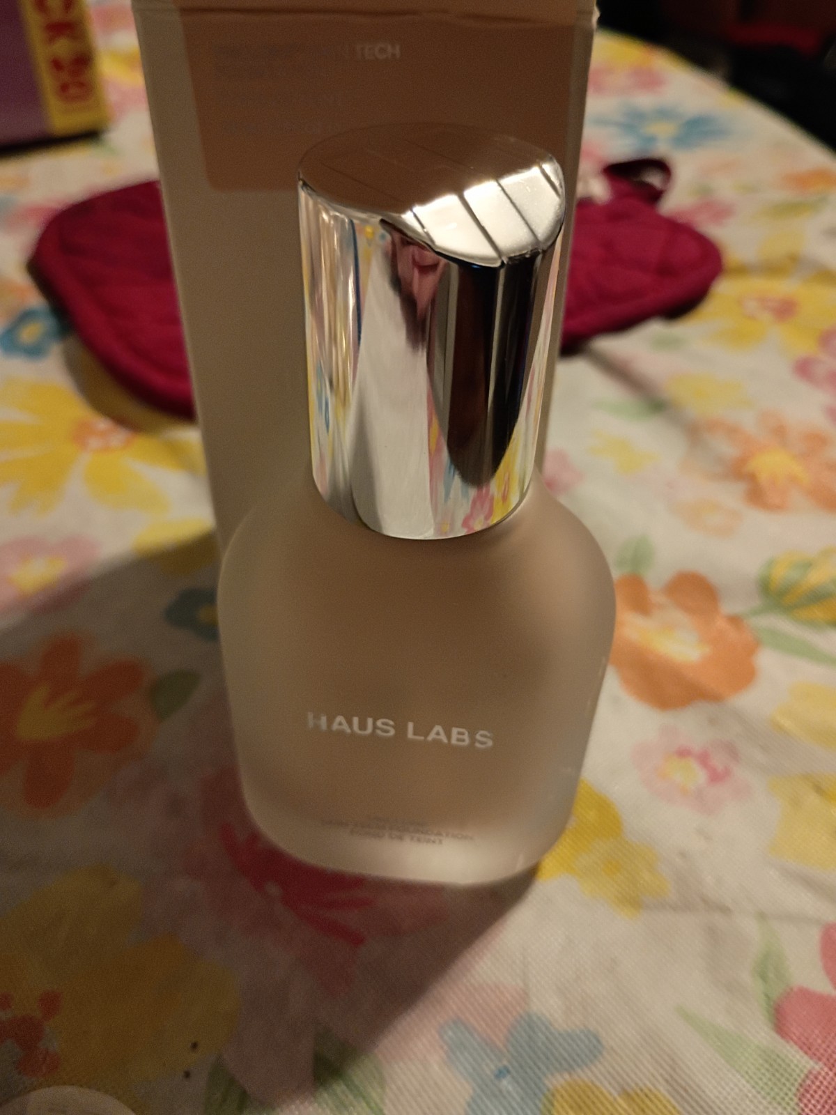 haus labs foundation 100 Light Neutral