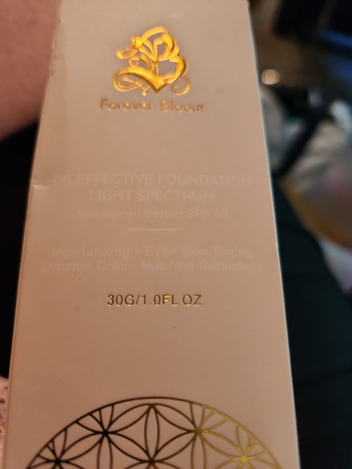 Forever Bloom Foundation Light 1 Fl.oz