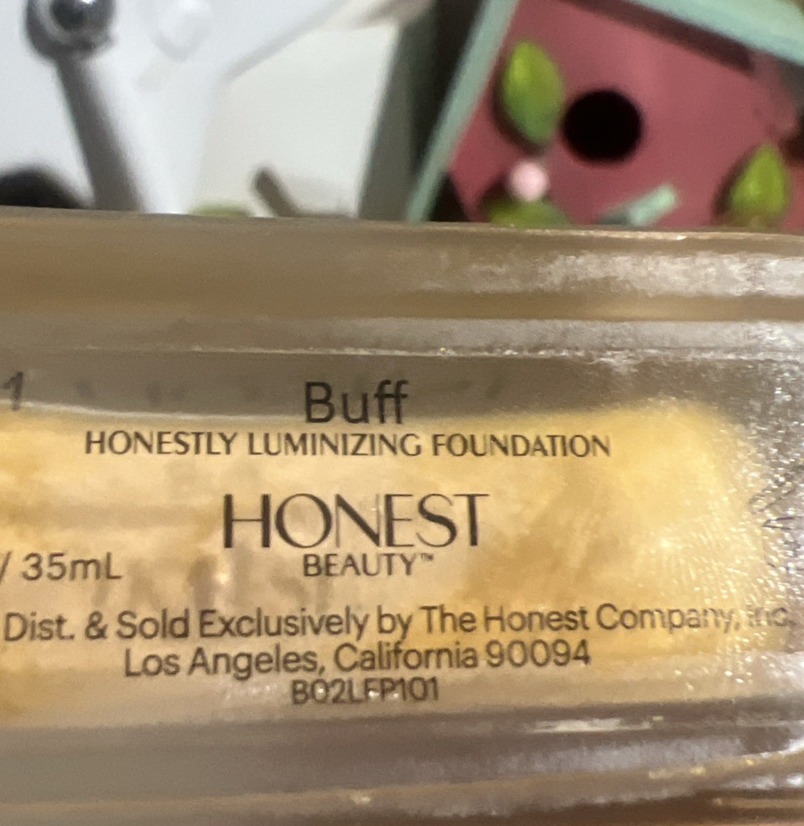 HTF HONEST BEAUTY “ LUMINIZING FOUNDATION “ IN Buff DISCONTINUED