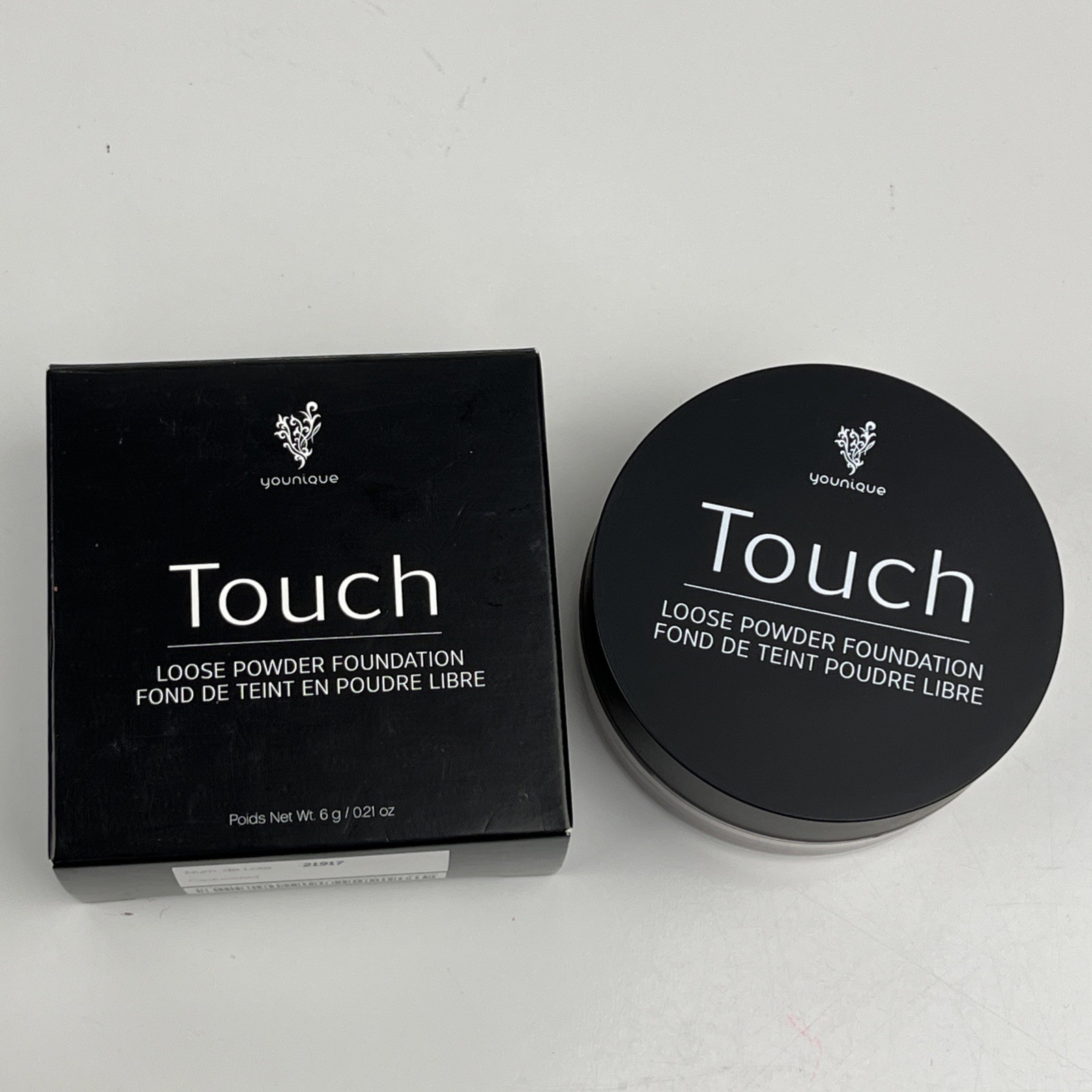 Younique Touch Loose Powder Foundation Makeup SATIN New In Box