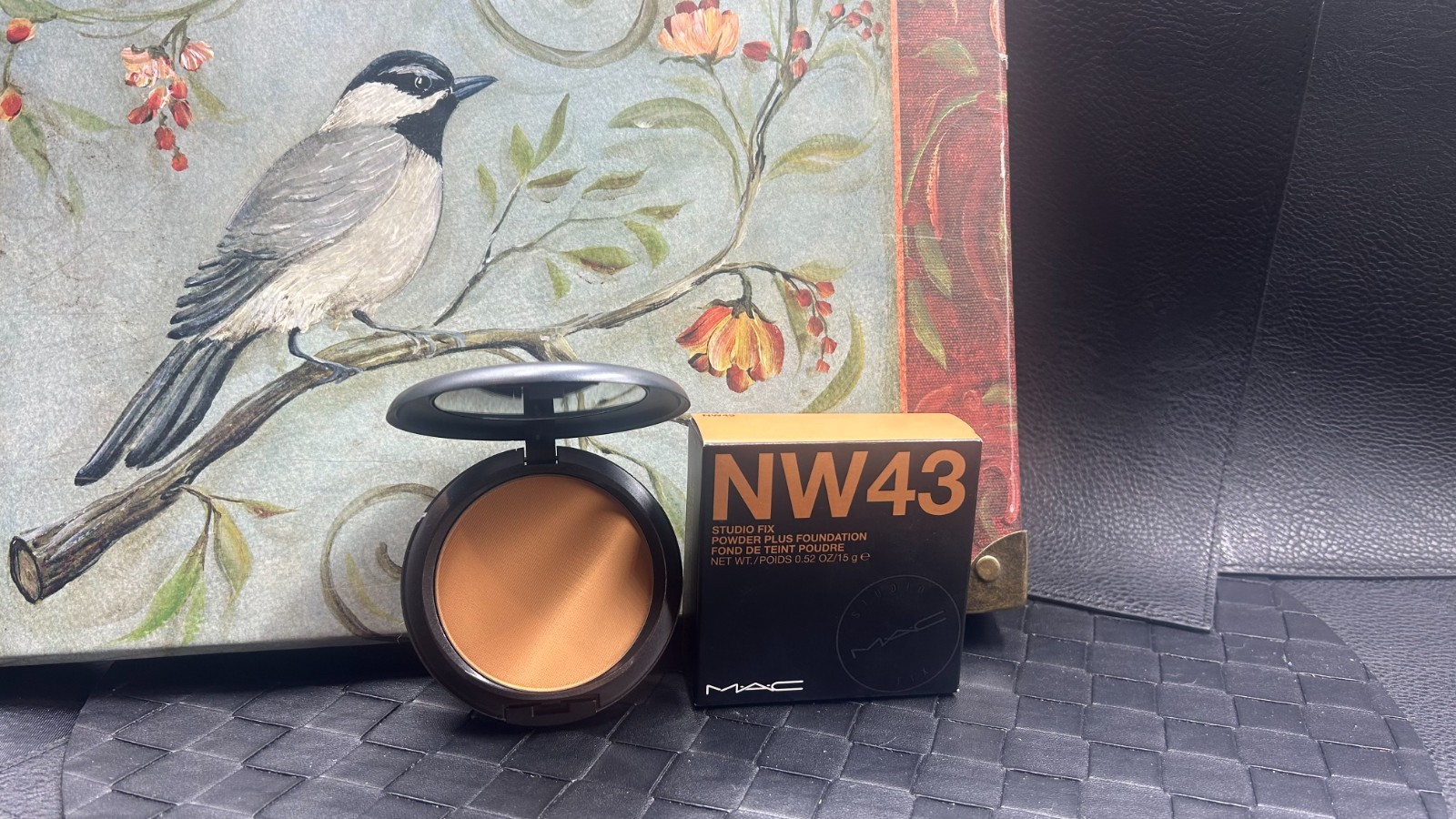 NW43 ~ MAC Studio Fix Powder Plus Foundation Original / Discontinued Formula