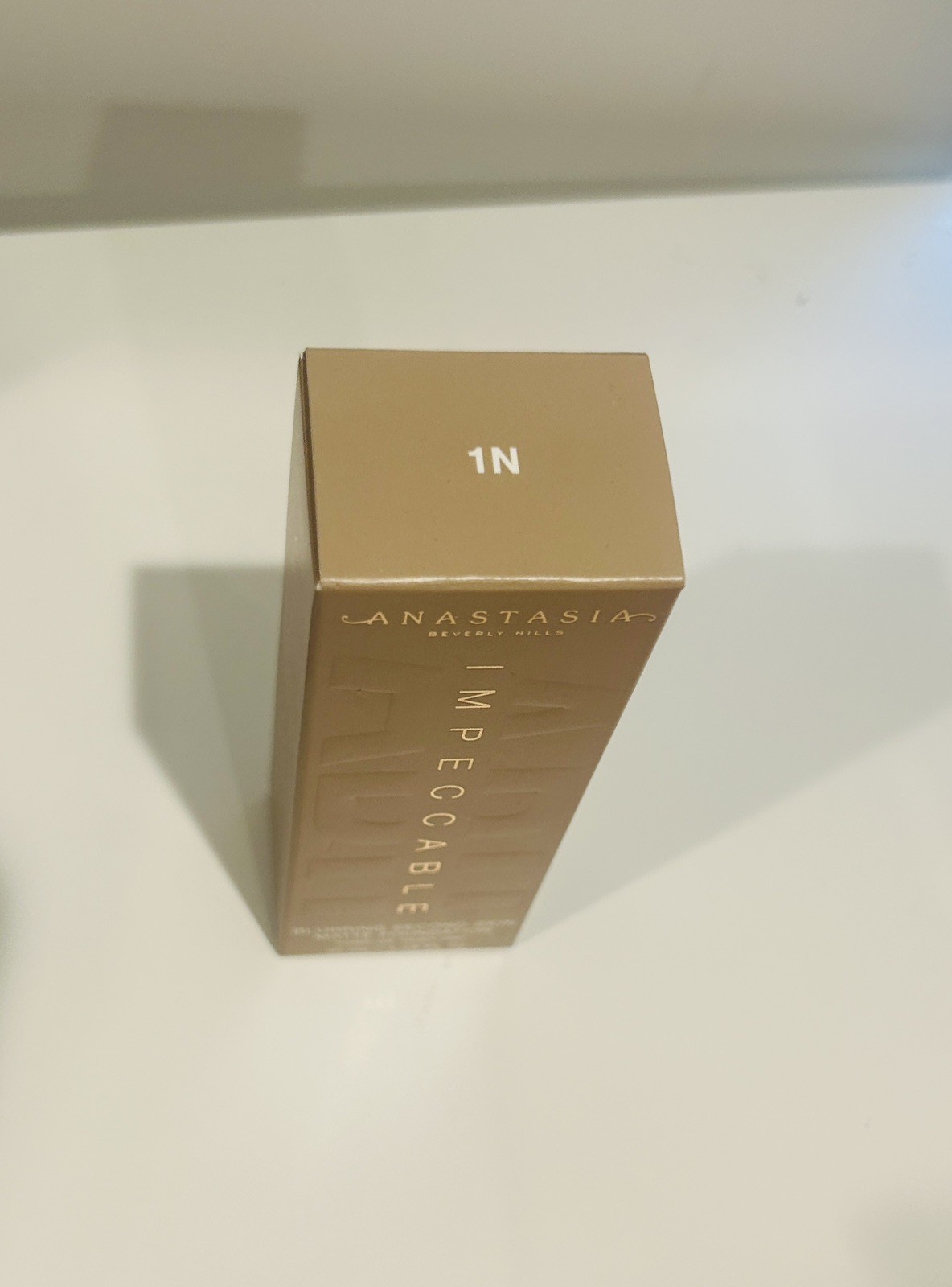 Anastasia Beverly Hills Impeccable Blurring Second-Skin Matte Foundation 1N