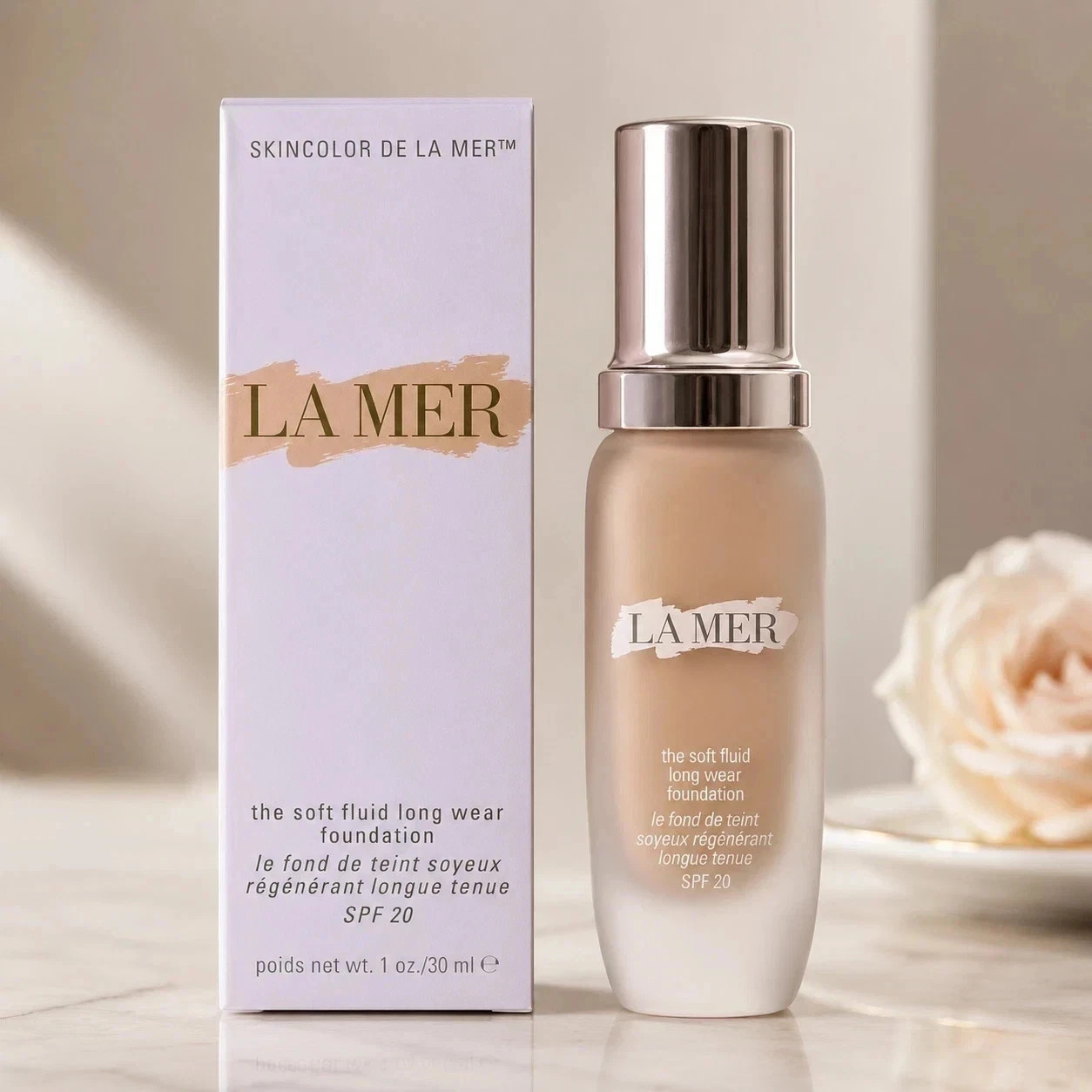La Mer The Soft Fluid Long Wear Foundation Shade IVORY 01 (30 ML)