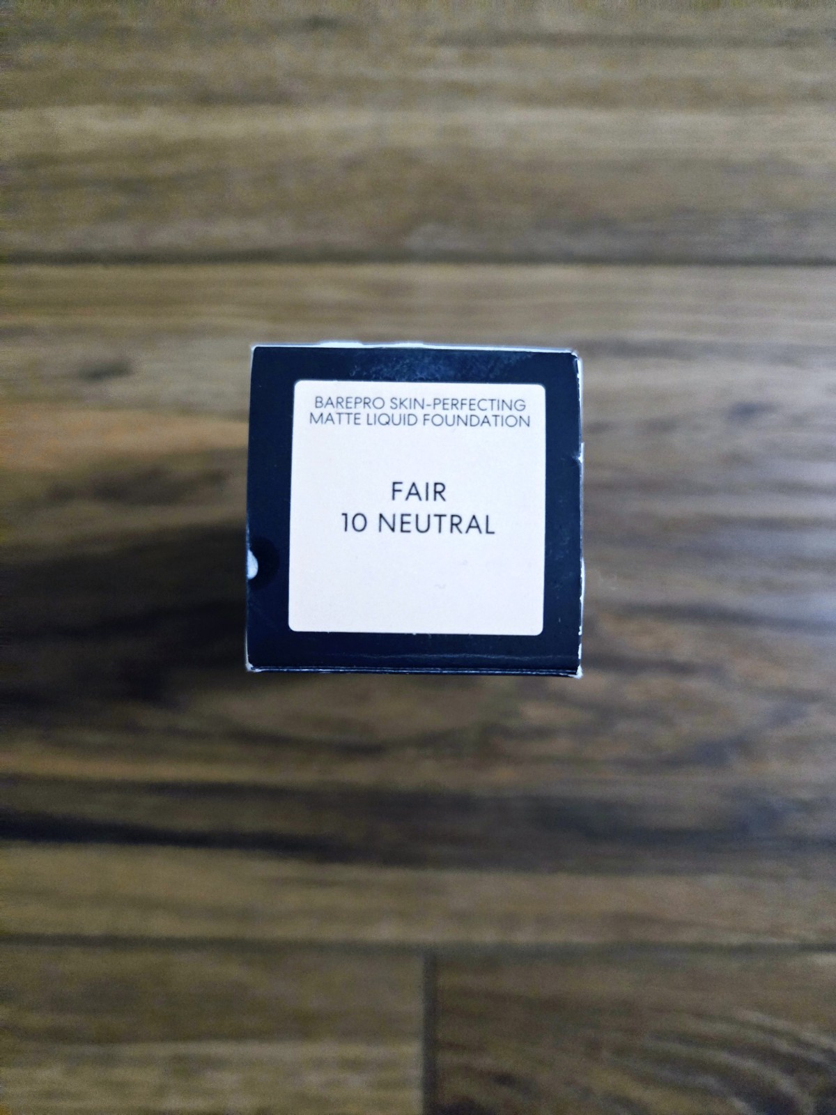 bareMinerals BAREPRO Skin-Perfecting MATTE Liquid Foundation Fair 10 Neutral