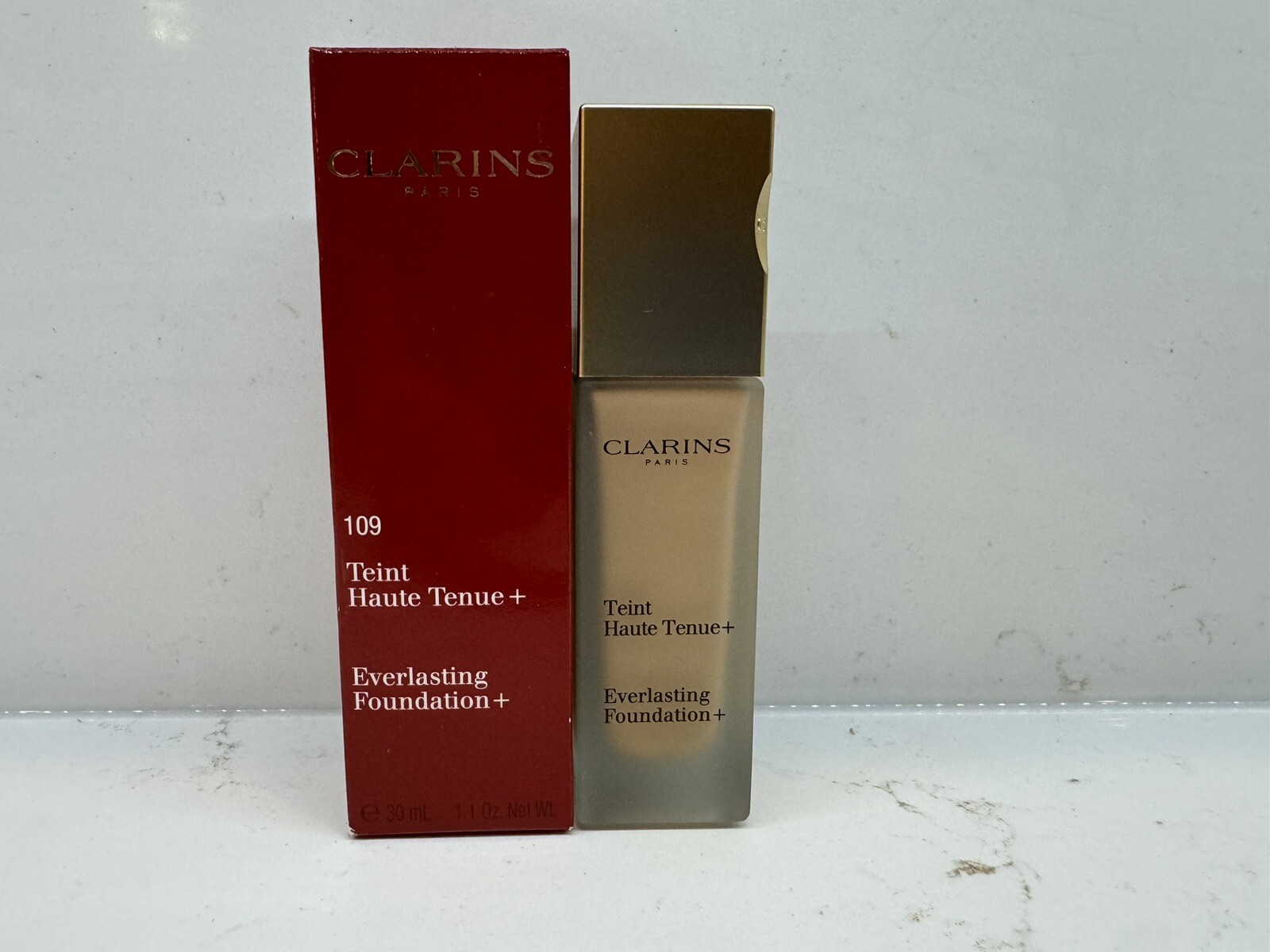 Clarins Everlasting Foundation + #109 Wheat NIB 1.1 oz