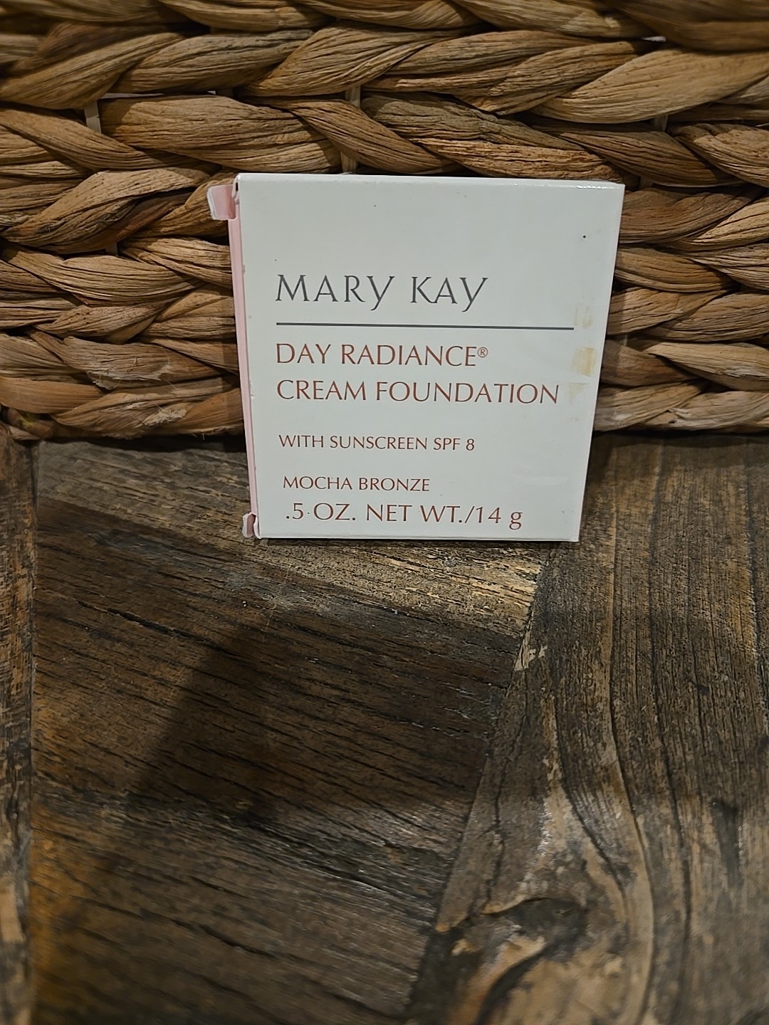 Mary Kay Day Radiance Cream Foundation ‘Mocha Bronze’ #6308 RETIRED NLA NOS.