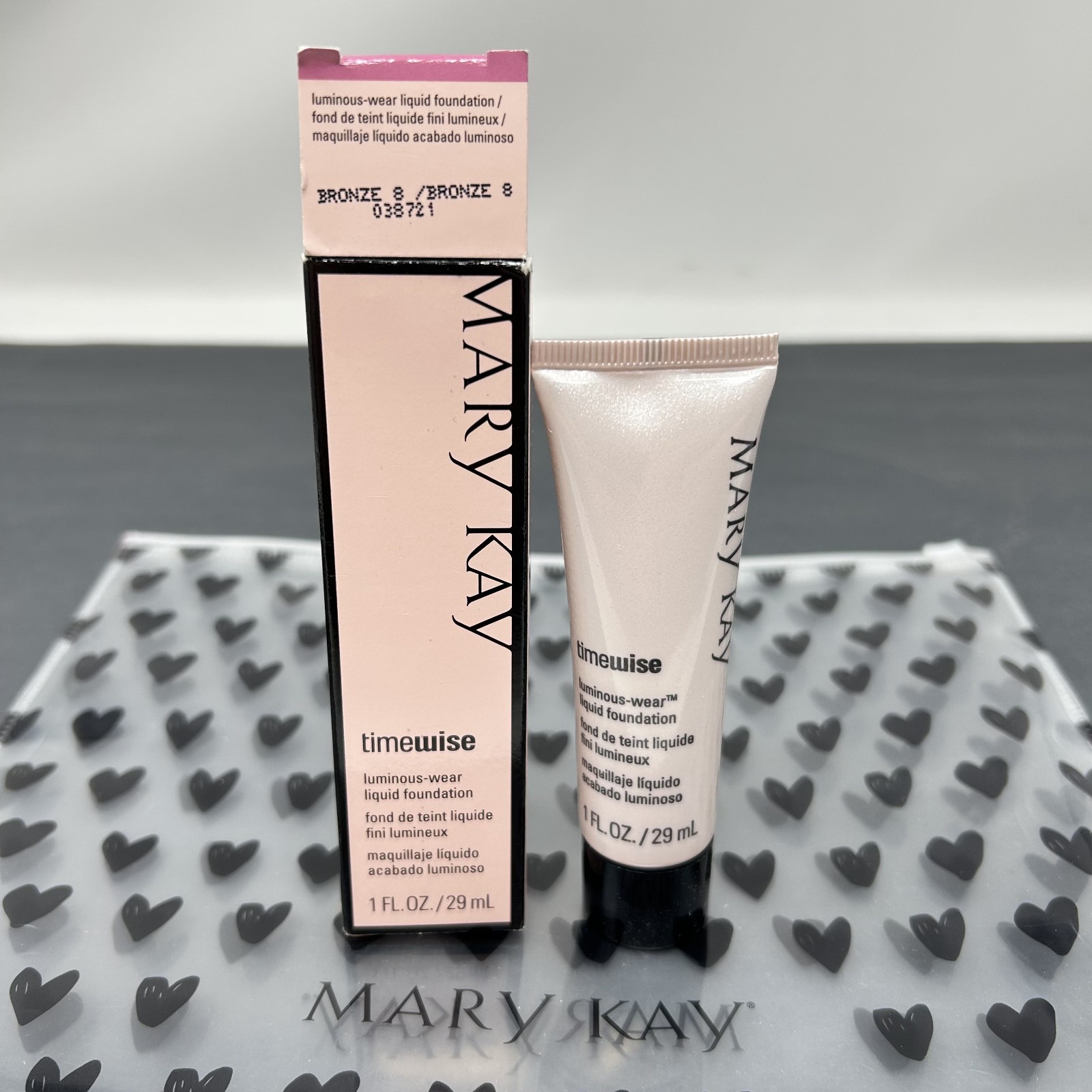 New In Box Mary Kay Luminous Wear Foundation Bronze 8 Normal / Dry ~ Fast Ship