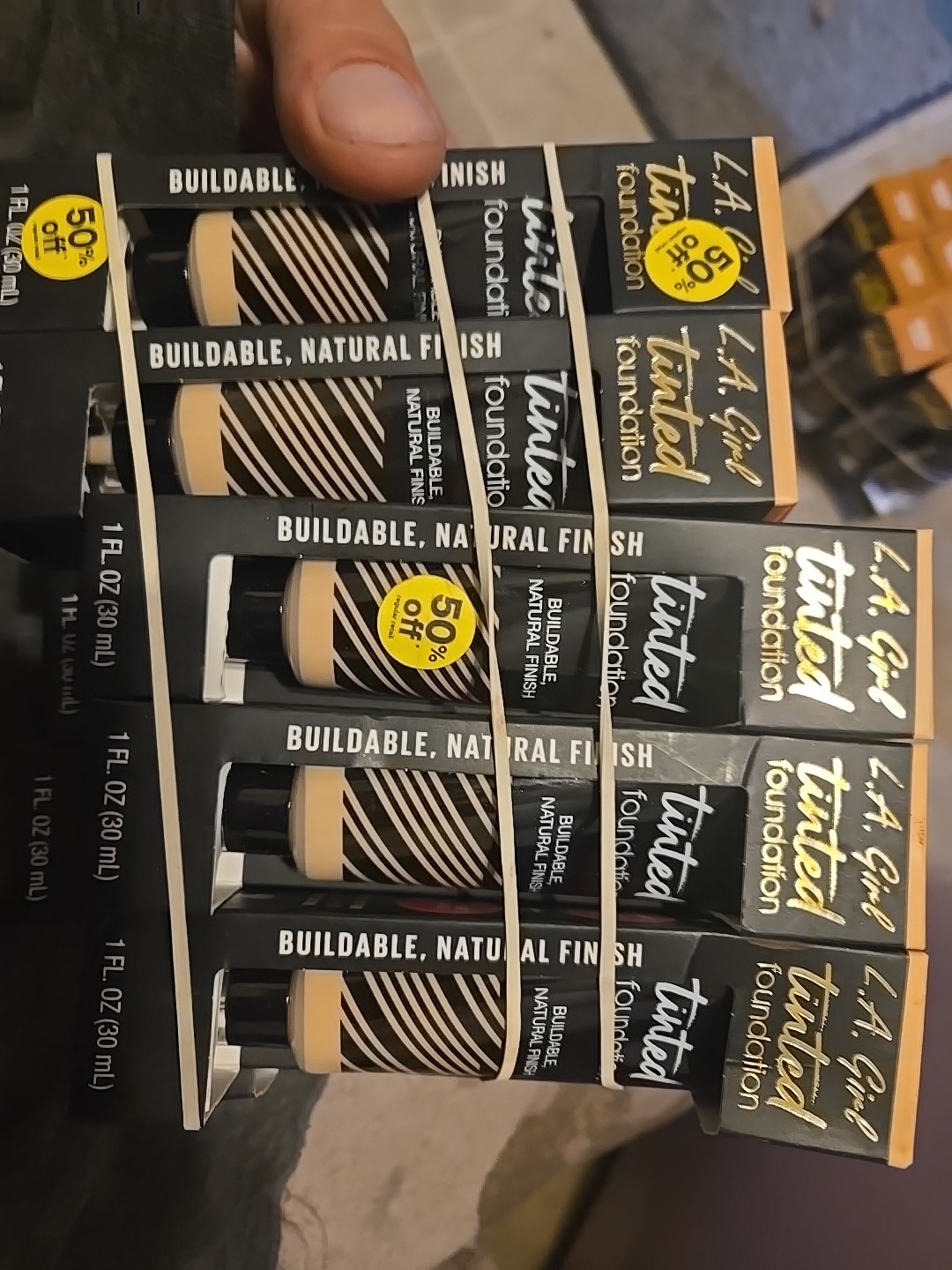 Wholesale Lot Case Of L.A. Girl Tinted Foundation Porcelain 20x 1oz Fair Light